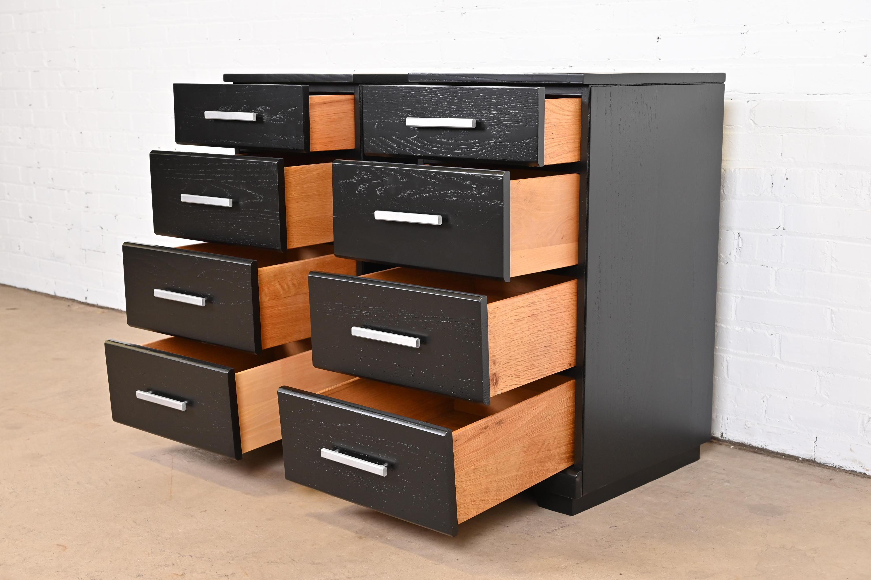 Raymond Loewy for Mengel Black Lacquered Bedside Chests, Newly Refinished In Good Condition For Sale In South Bend, IN