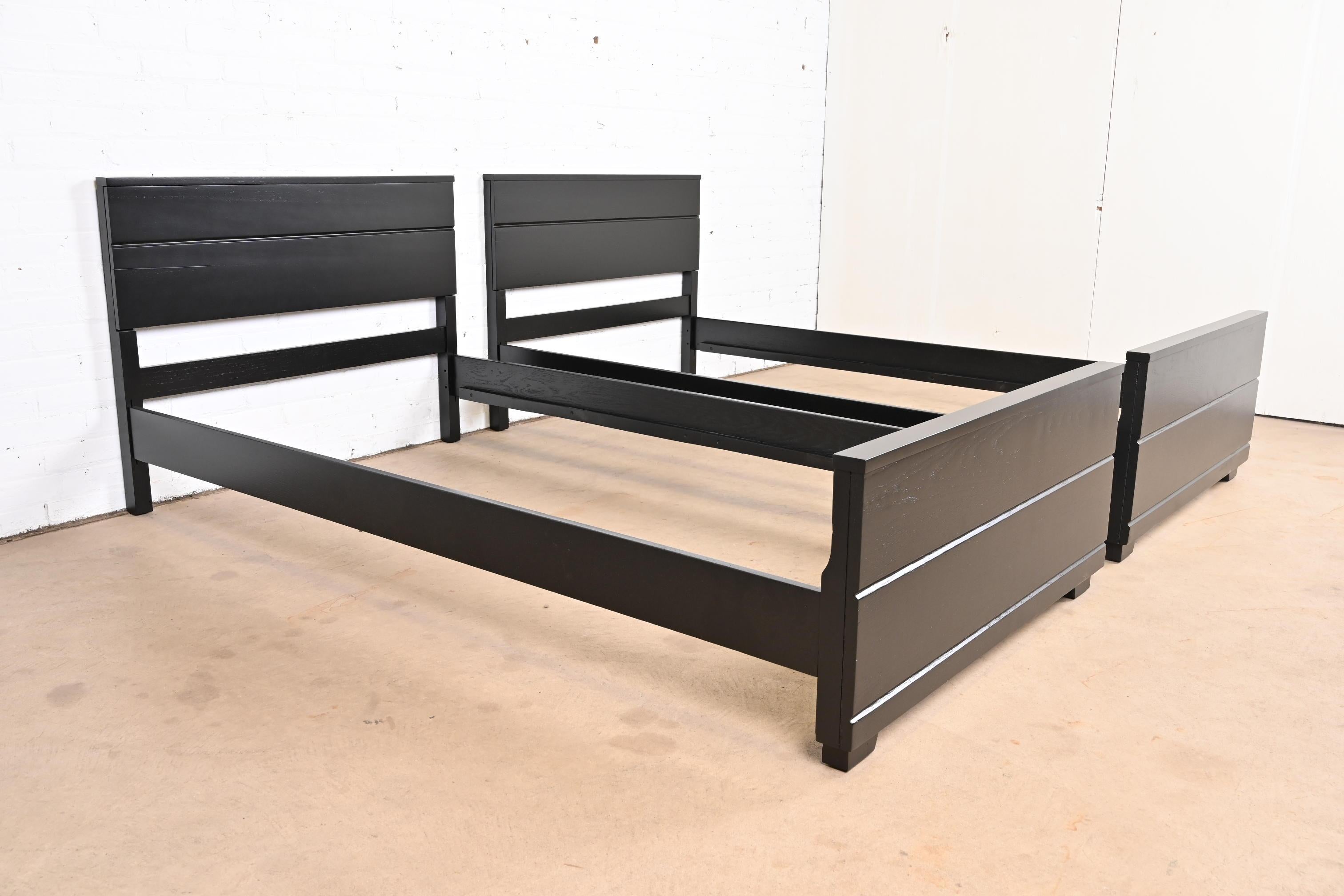 Oak Raymond Loewy for Mengel Mid-Century Modern Black Lacquered Twin Beds, Pair