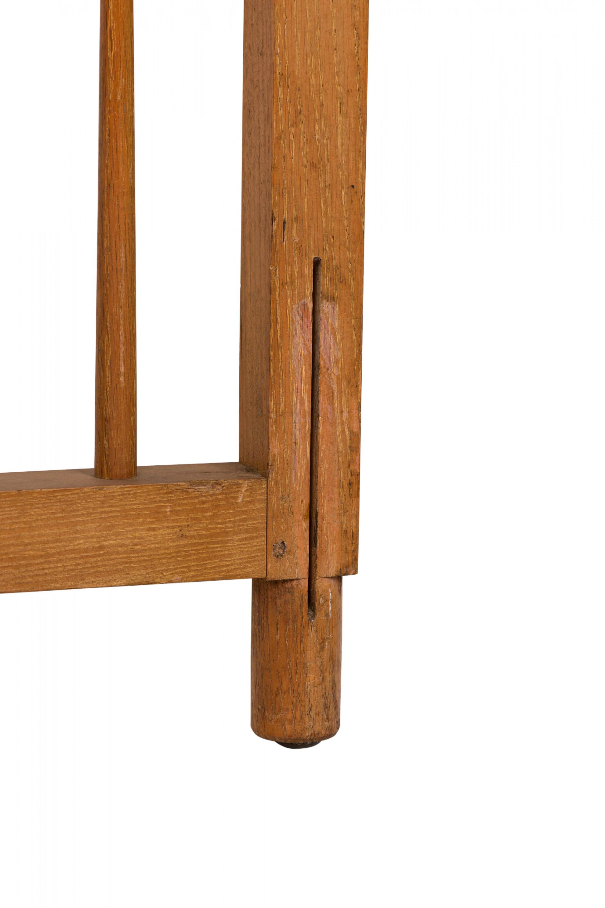 Raymond Loewy for Mengel Single-Size Spindle Style Wooden Head & Footboard For Sale 4