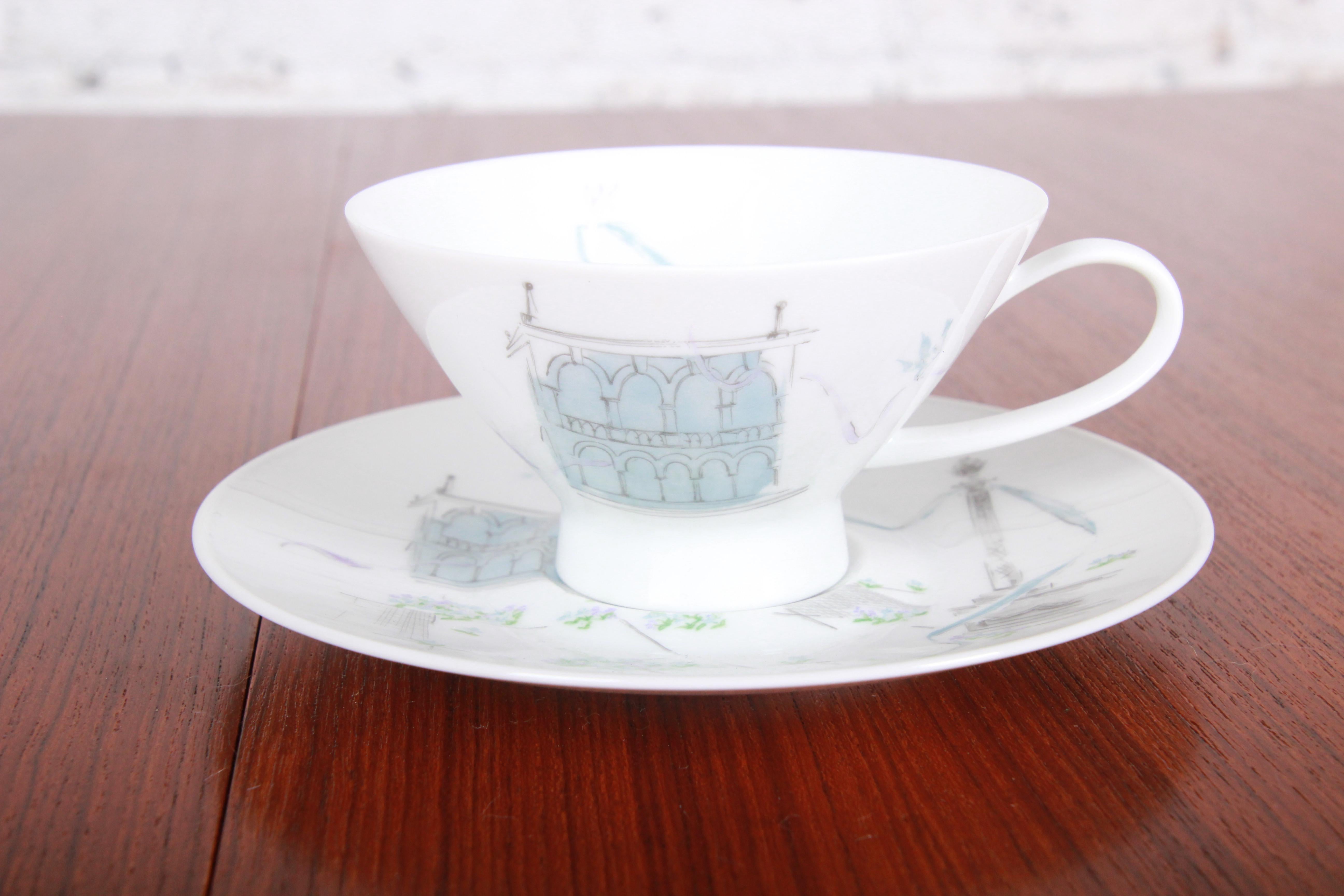 Raymond Loewy for Rosenthal Midcentury 102-Piece China Set In Good Condition In South Bend, IN