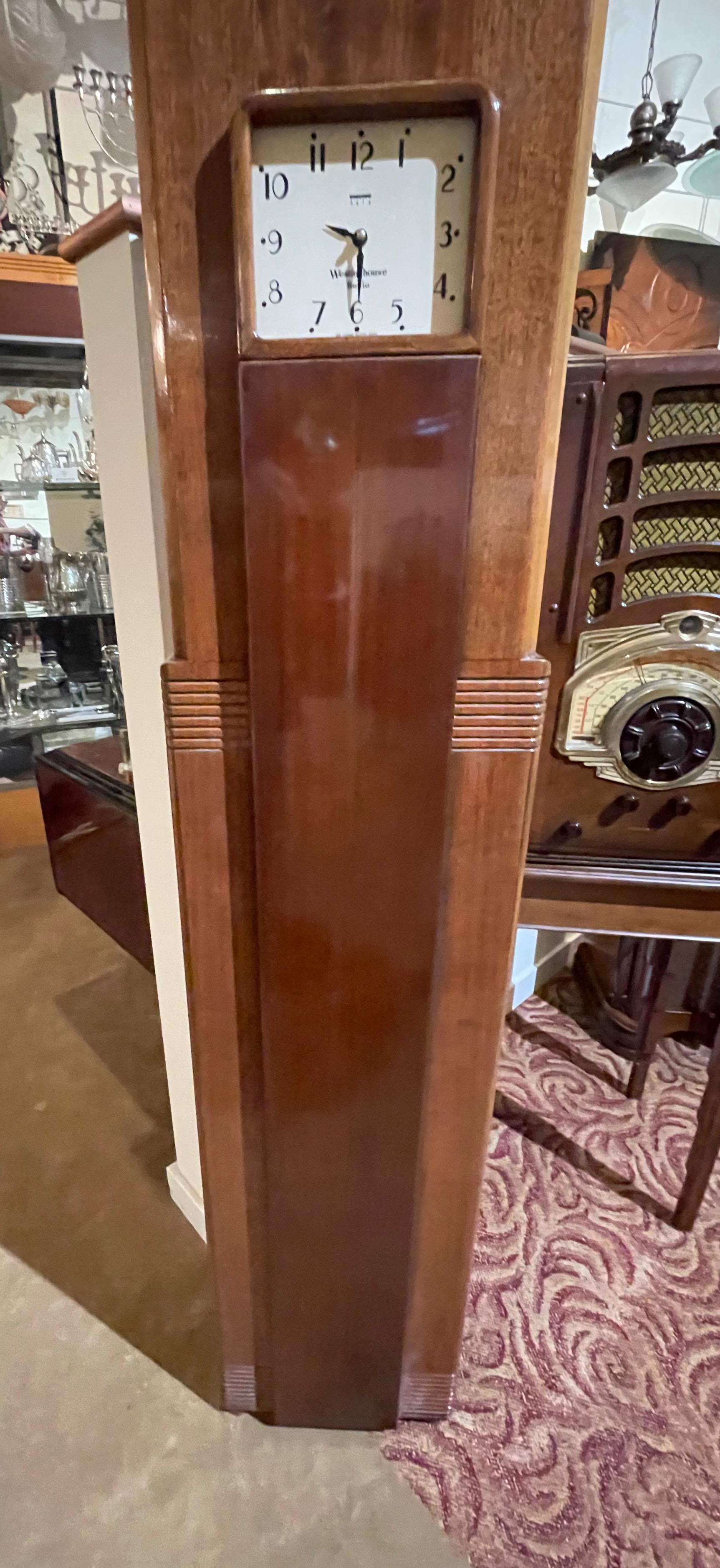 Metal Raymond Loewy for Westinghouse Columaire Skyscraper Grandmother Clock Radio