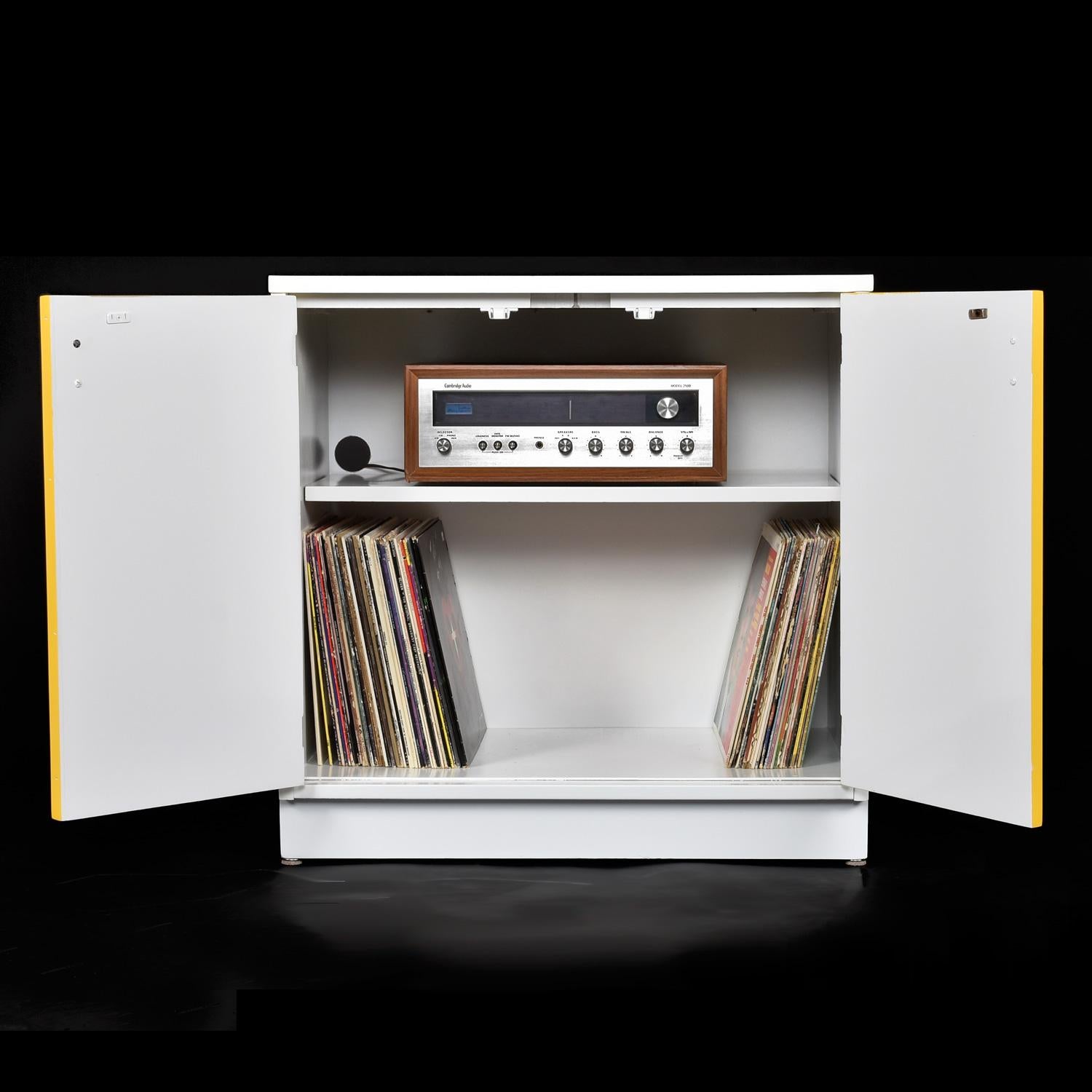 Mid-Century Modern Raymond Loewy Inspired Yellow Chapter One Stereo Record Cabinet Broyhill Premier For Sale