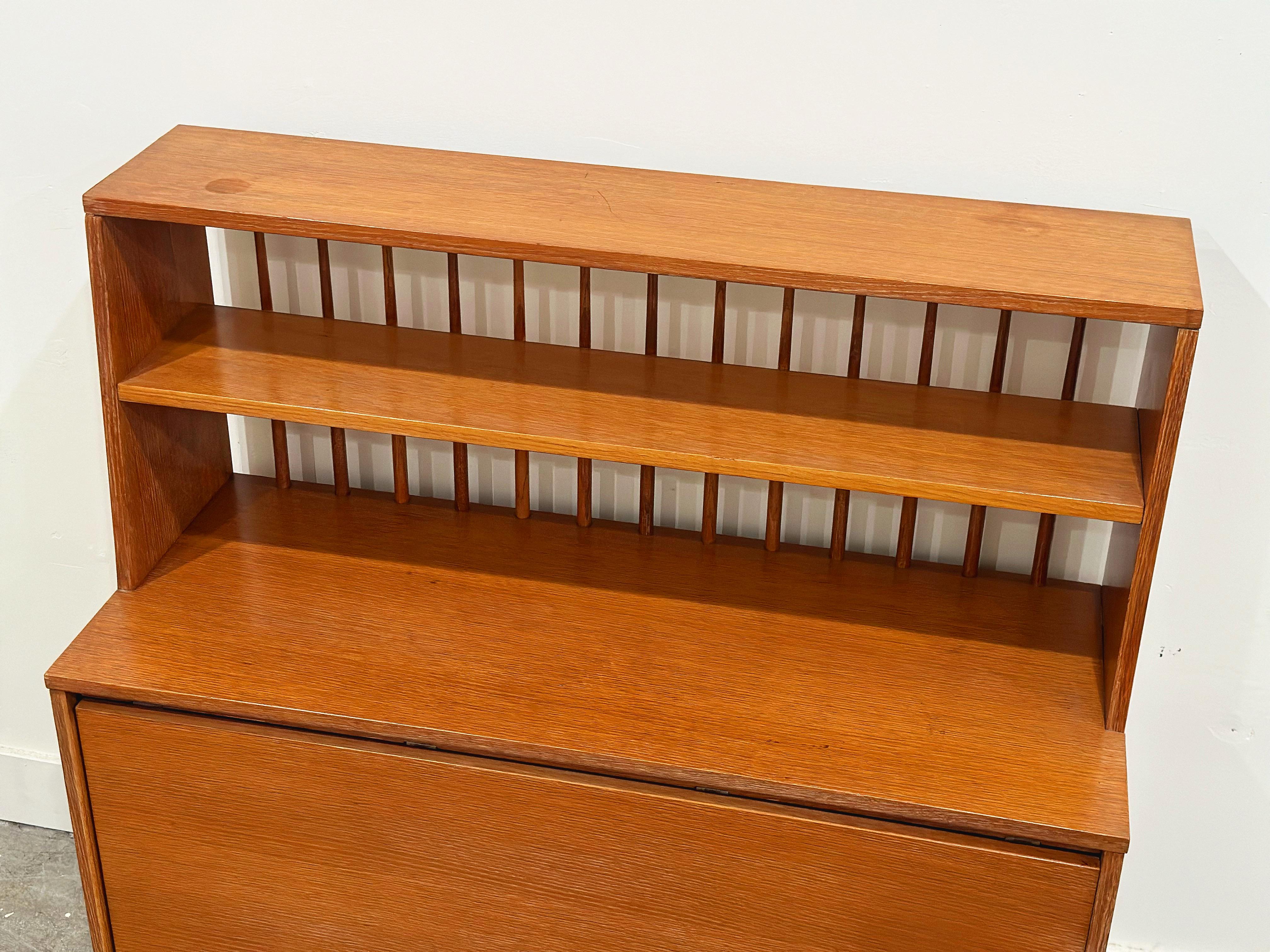 American Raymond Loewy - Mengel - Credenza Table Console Convertible Buffet Dining Table For Sale