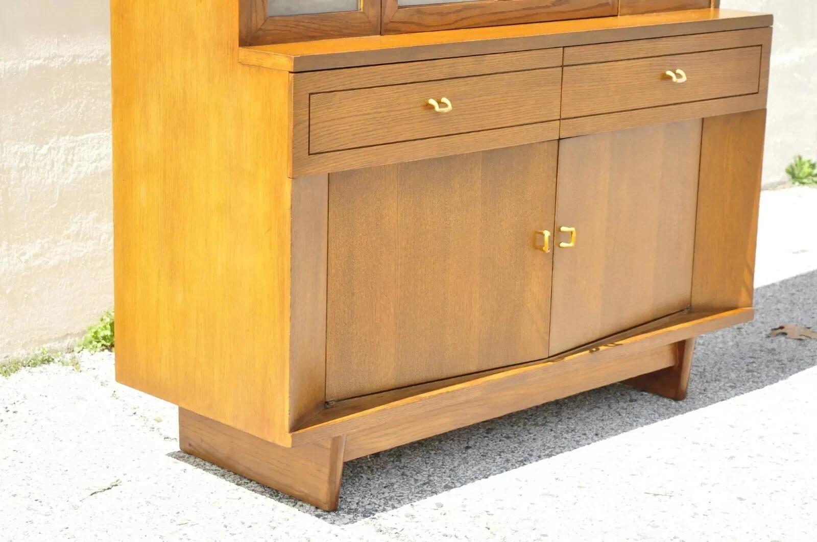 Raymond Loewy Mengel Mid Century Modern Sculpted Oak Bookcase China Cabinet For Sale 5