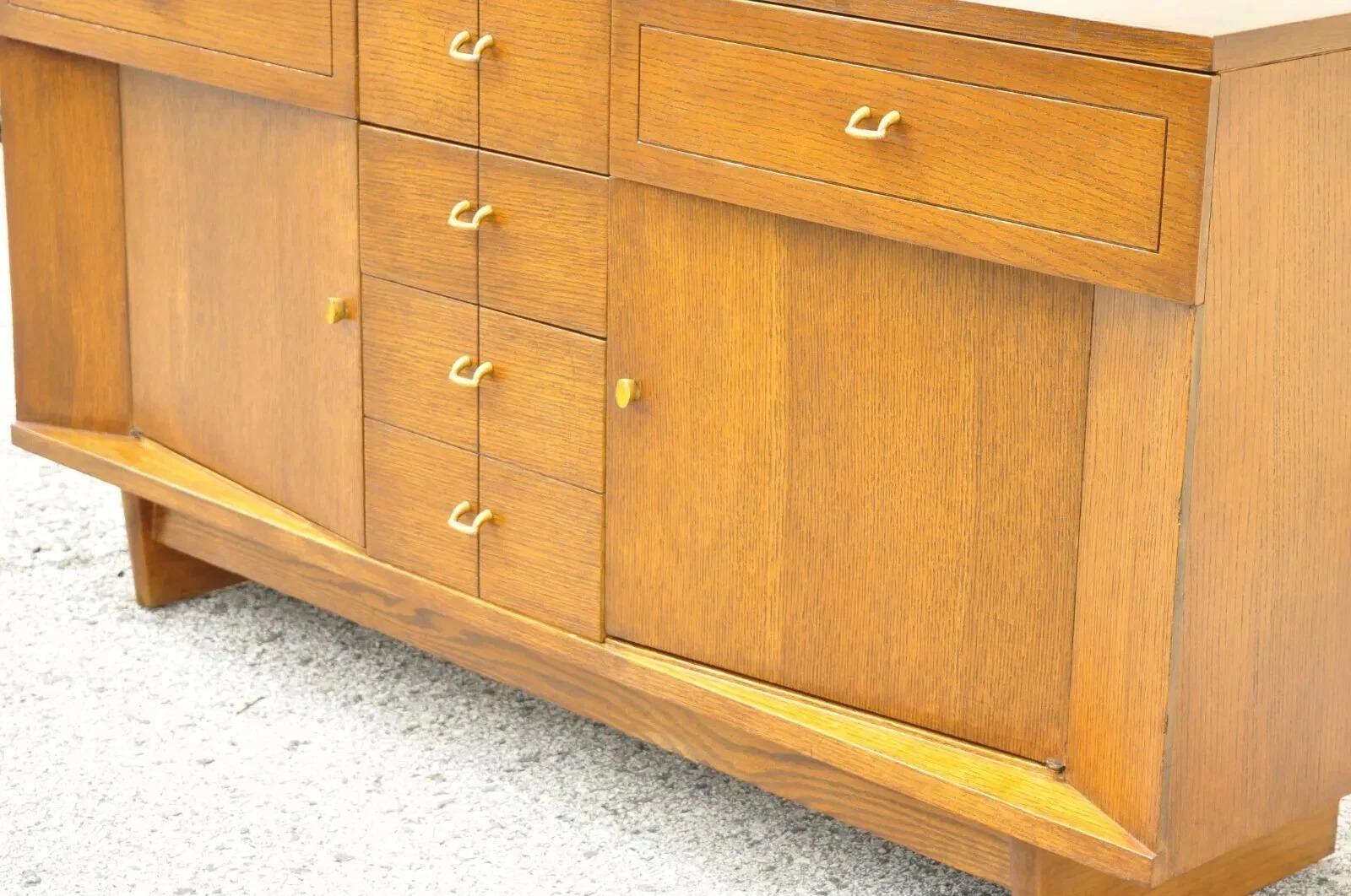 Raymond Loewy Mengel Mid Century Modern Sculpted Oak Buffet Sideboard Credenza For Sale 2