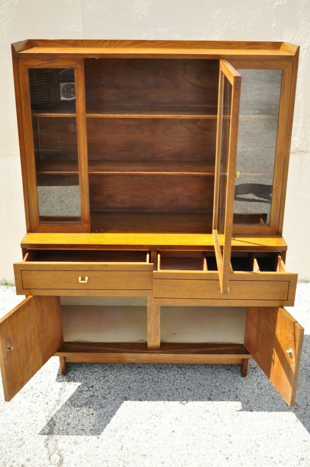 American Raymond Loewy Mengel Mid-Century Modern Sculpted Oak China Cabinet For Sale