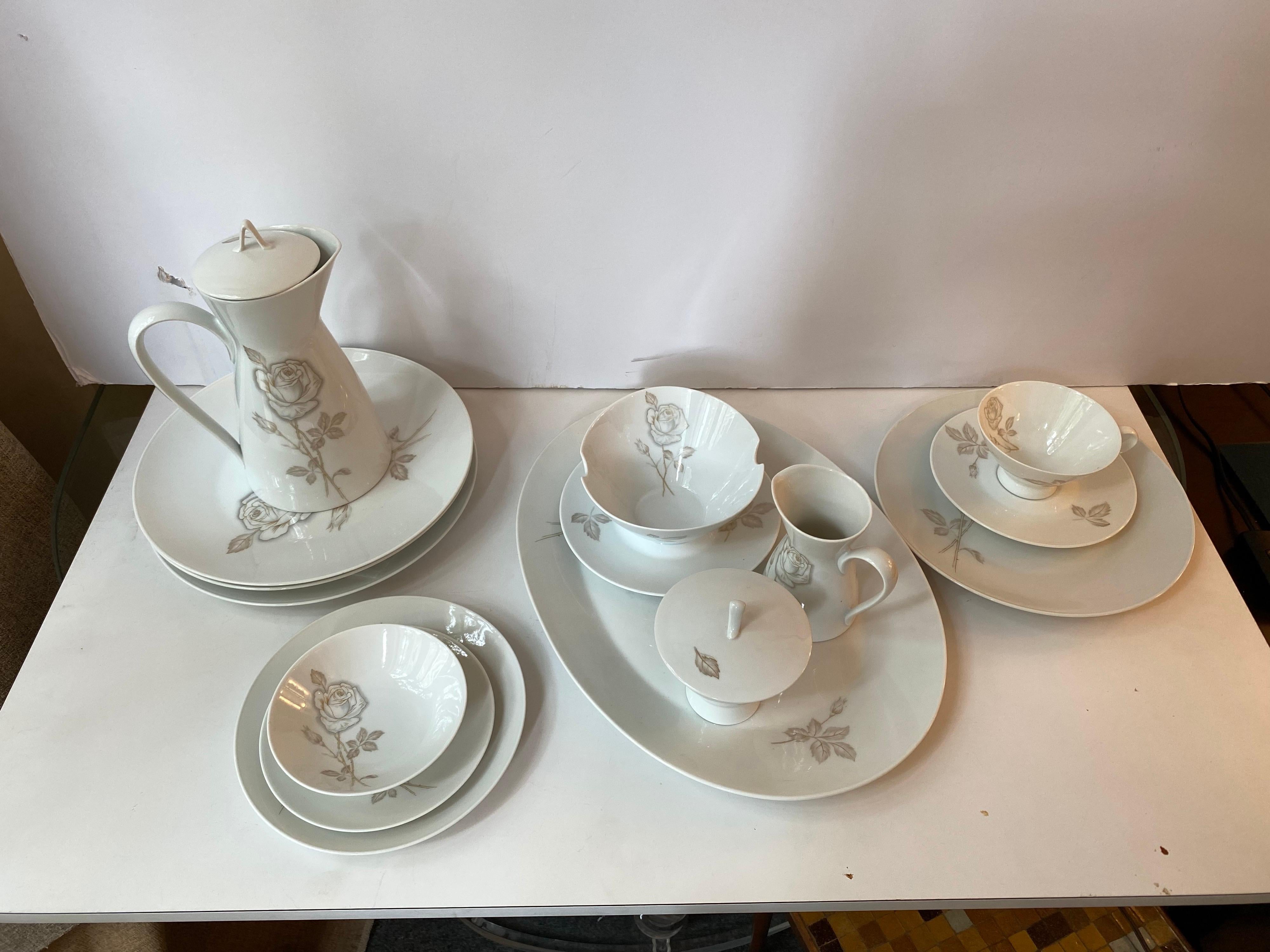 Raymond Loewy Classic Rose by Rosenthal, Germany. Really nice large set ready to use! Set really looks unused!
Set consists of
12 dinner plates 9.75 across
14 salad plates 7.5 across
14 bread plates 6.0 across
12 small bowls 5.0 across
14 cups and