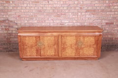 Raymond Sobota per Century Hollywood Regency Credenza in legno di radica, rifinita