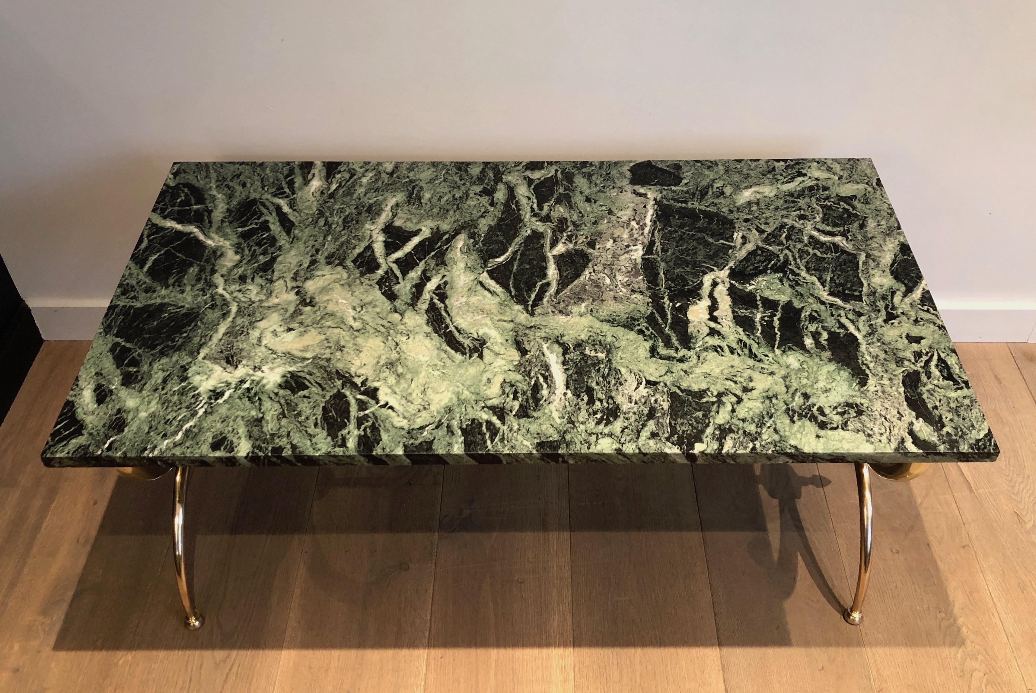 Raymond Subes Brass Coffee Table with Green Marble Top, French by Raymond Subes In Good Condition In Marcq-en-Barœul, Hauts-de-France