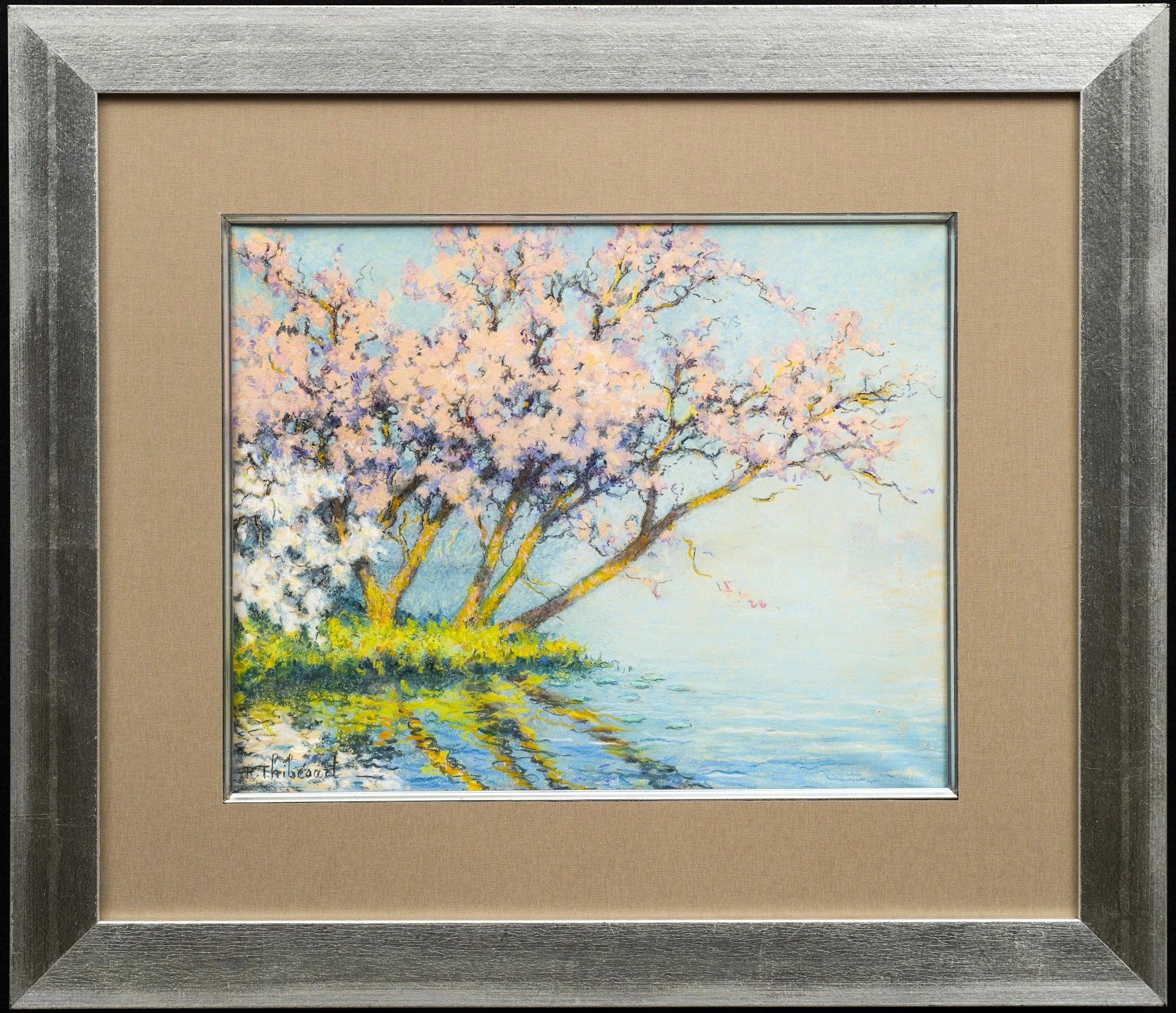 "Cerisiers en Fleurs sur la Seine" (Cherry Trees in Bloom on the Seine)
Raymond Thibesart (France, 1874-1968)
Pastel sur papier, vers 1920
Signé l.l.
Circa 15 1/2 x 12 1/2 pouces (non encadré)

Ici, avec des pastels lumineux, Raymond Thibesart fait