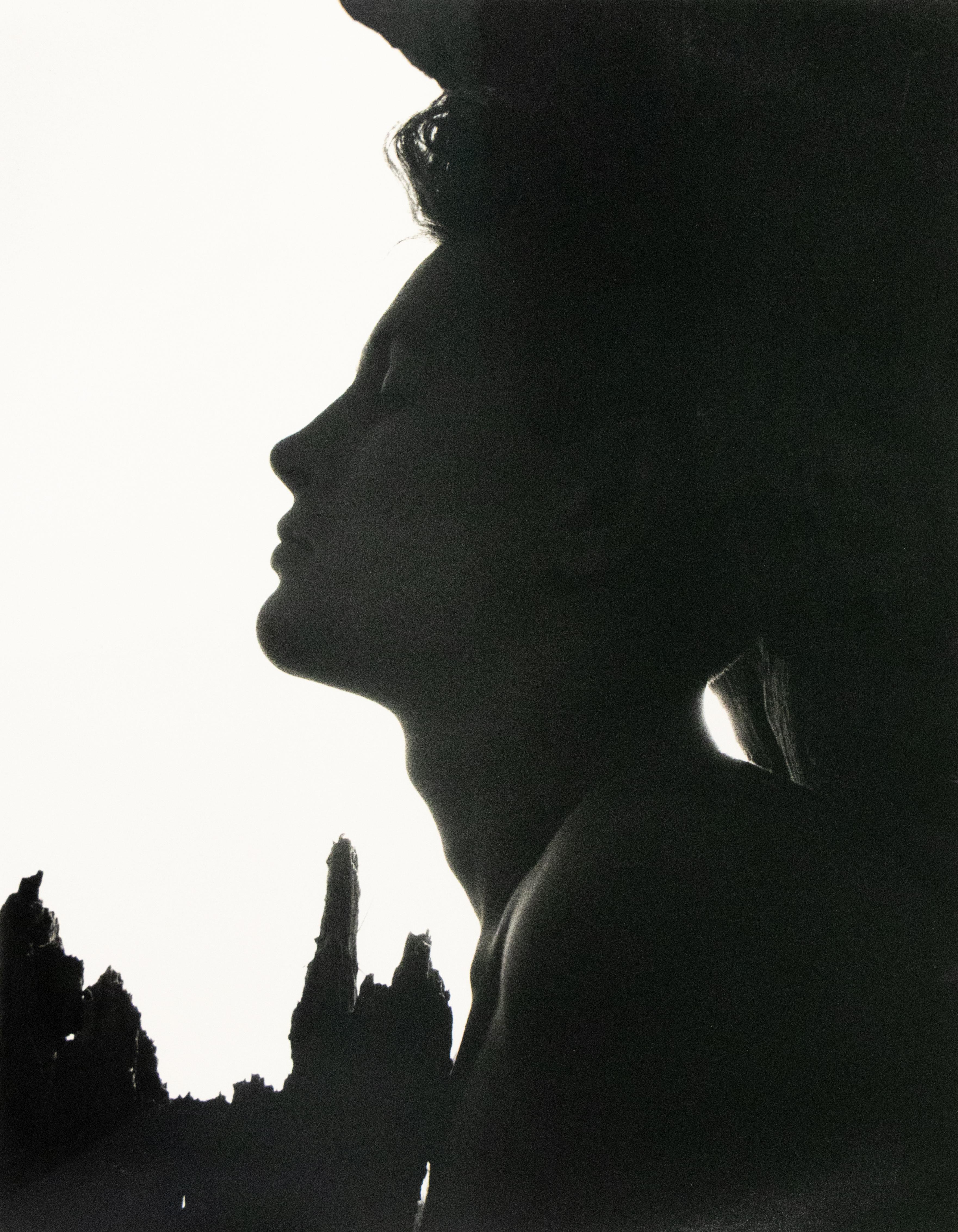 Raymond Voinquel Black and White Photograph - Portrait de Jacques Sernas (Profil en Forêt)