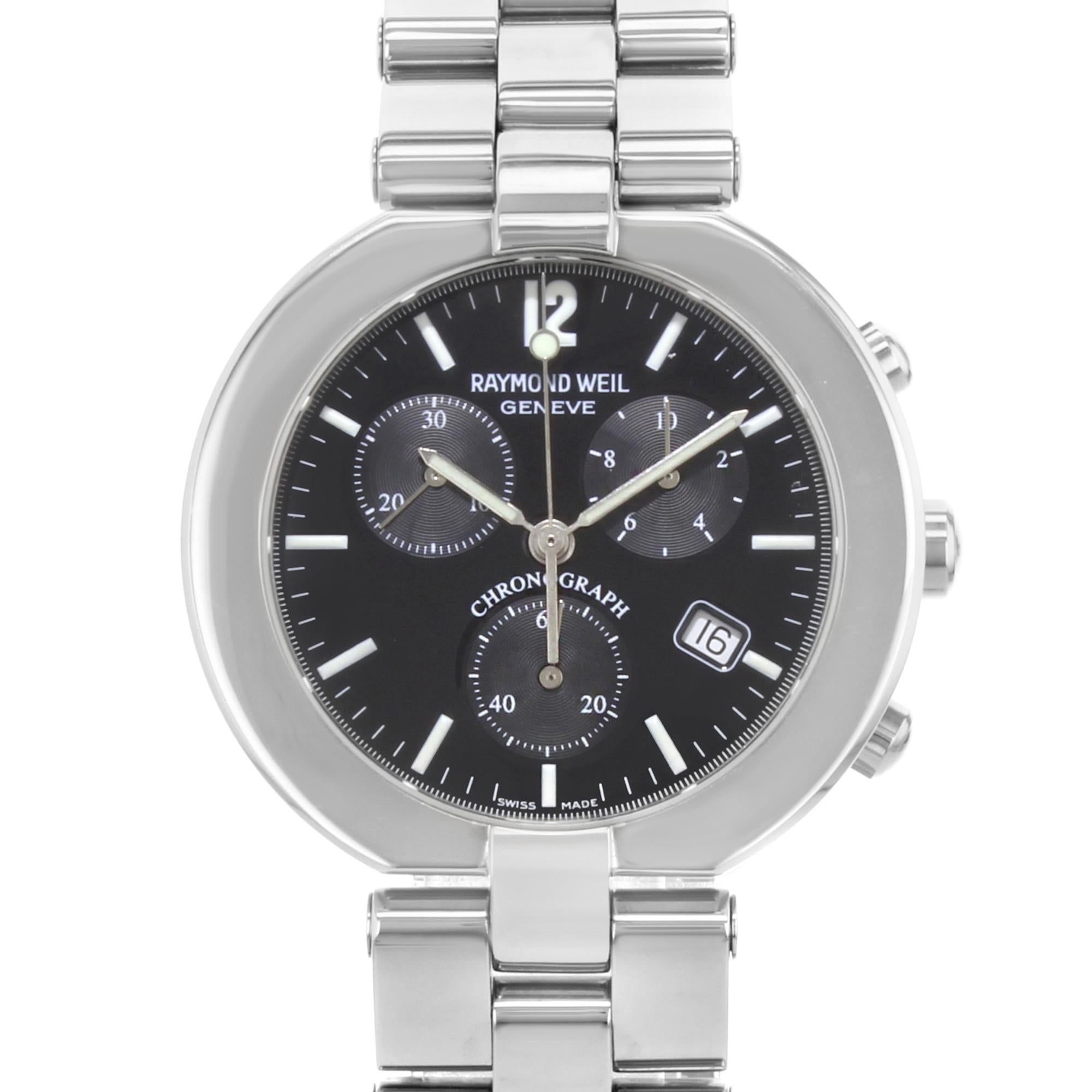 This New With Defects Raymond Weil Allegro 4817S-BK is a beautiful men's timepiece that is powered by a quartz movement which is cased in a stainless steel case. It has a round shape face, chronograph, date, small seconds subdial dial and has hand