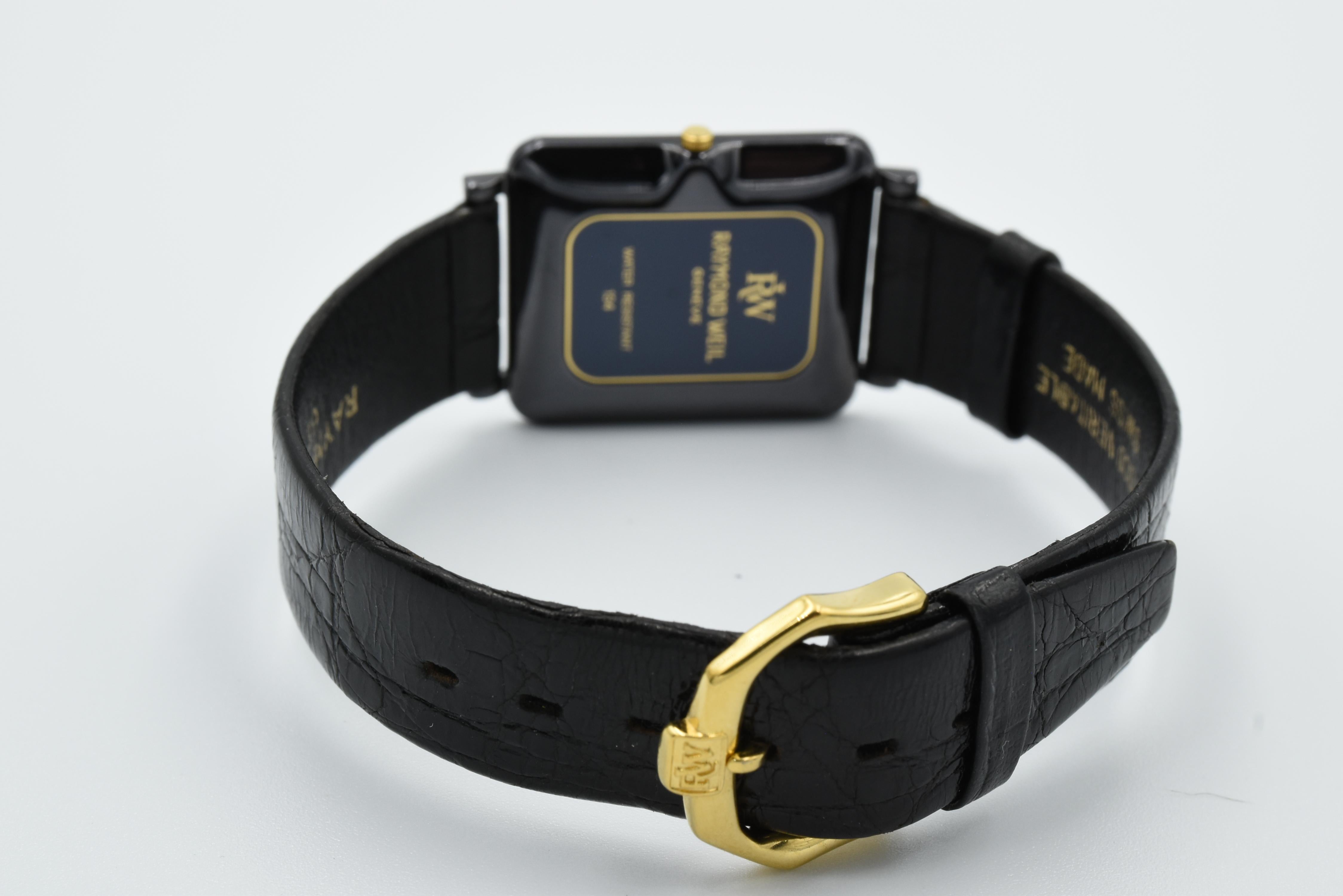Brand	Raymond Weil
Model	Othello
Reference number	Raymond Weil Othello 134
Movement	Quartz
Case material	Steel
Bracelet material	Crocodile skin
Year of production	2016
Condition	Very good (Worn with little to no signs of wear)
Scope of delivery	
No