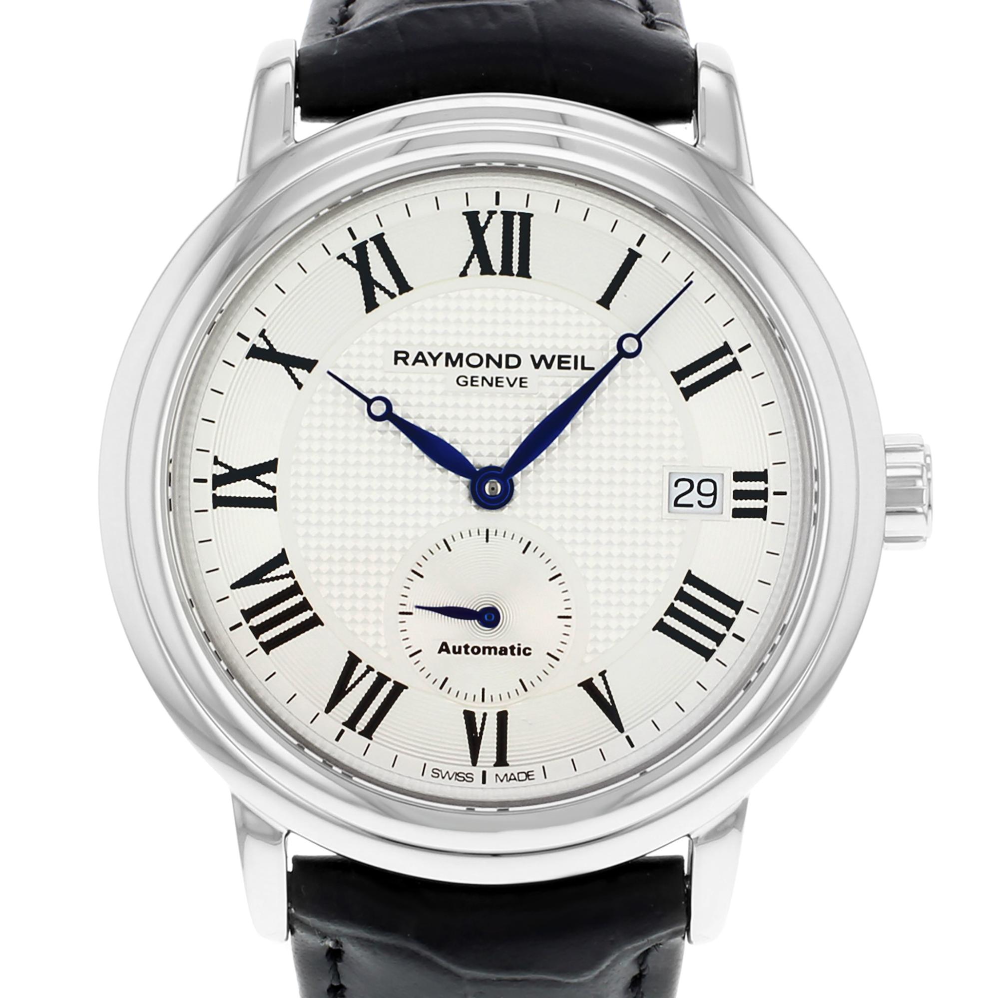 This display model Raymond Weil Maestro  2838-STC-00659 is a beautiful men's timepiece that is powered by mechanical (automatic) movement which is cased in a stainless steel case. It has a round shape face, date indicator, small seconds subdial dial