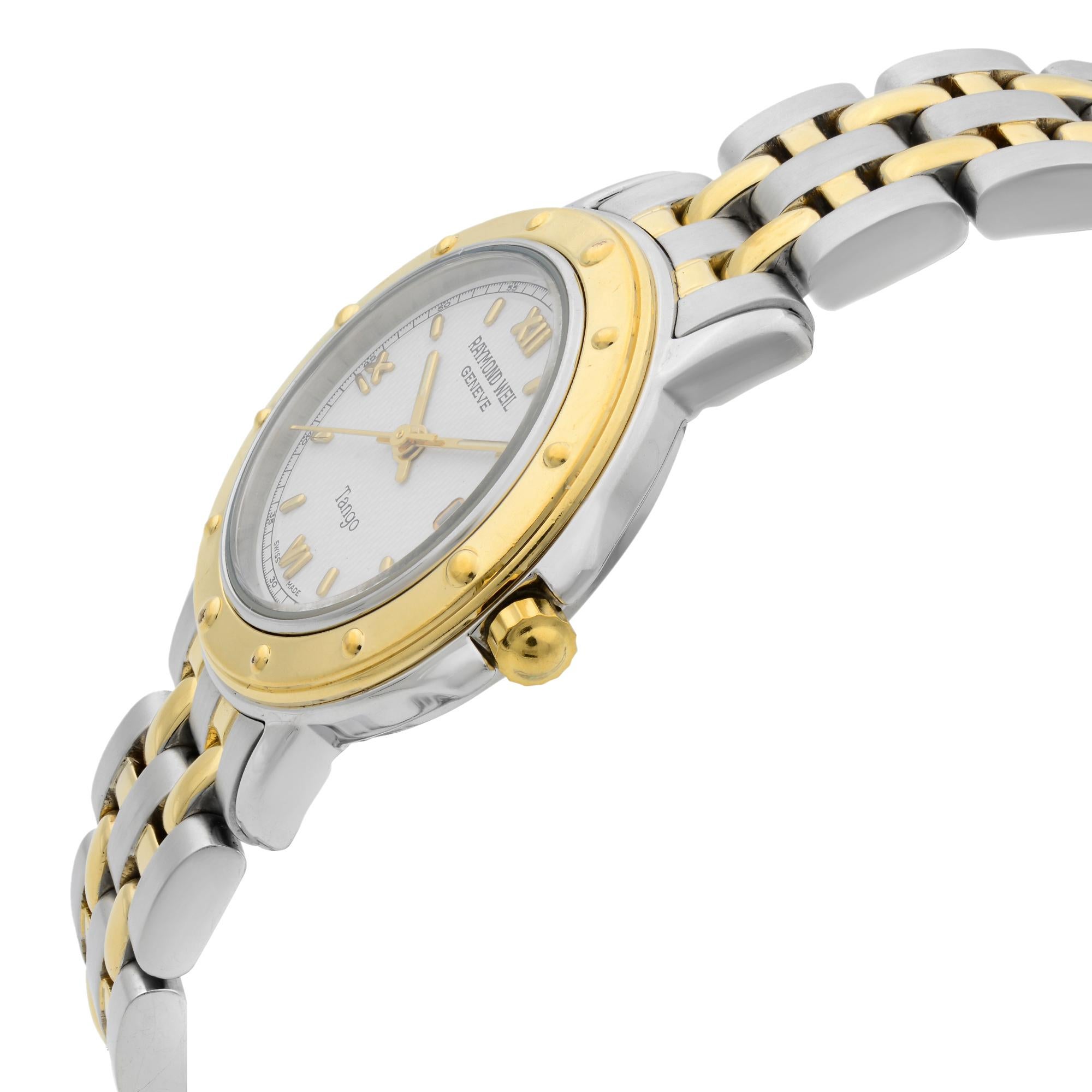 Raymond Weil Tango Damenuhr 5360, zweifarbiger Stahl, kariertes Silber Zifferblatt, Quarz im Zustand „Gut“ in New York, NY