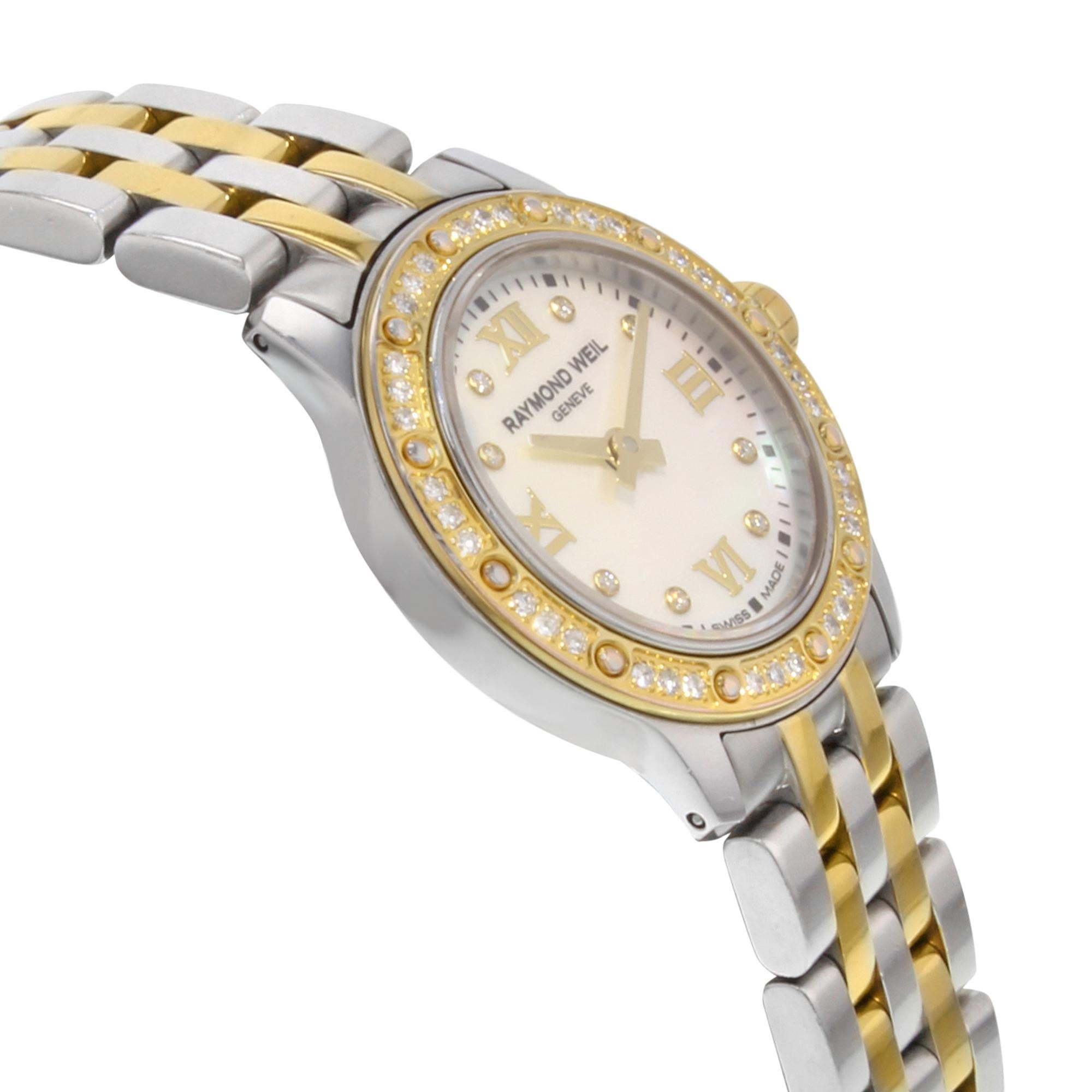 Raymond Weil: Damenuhr Tango aus zweifarbigem Stahl mit MOP-Zifferblatt und Quarz 5799-SPS-00995 im Angebot 1
