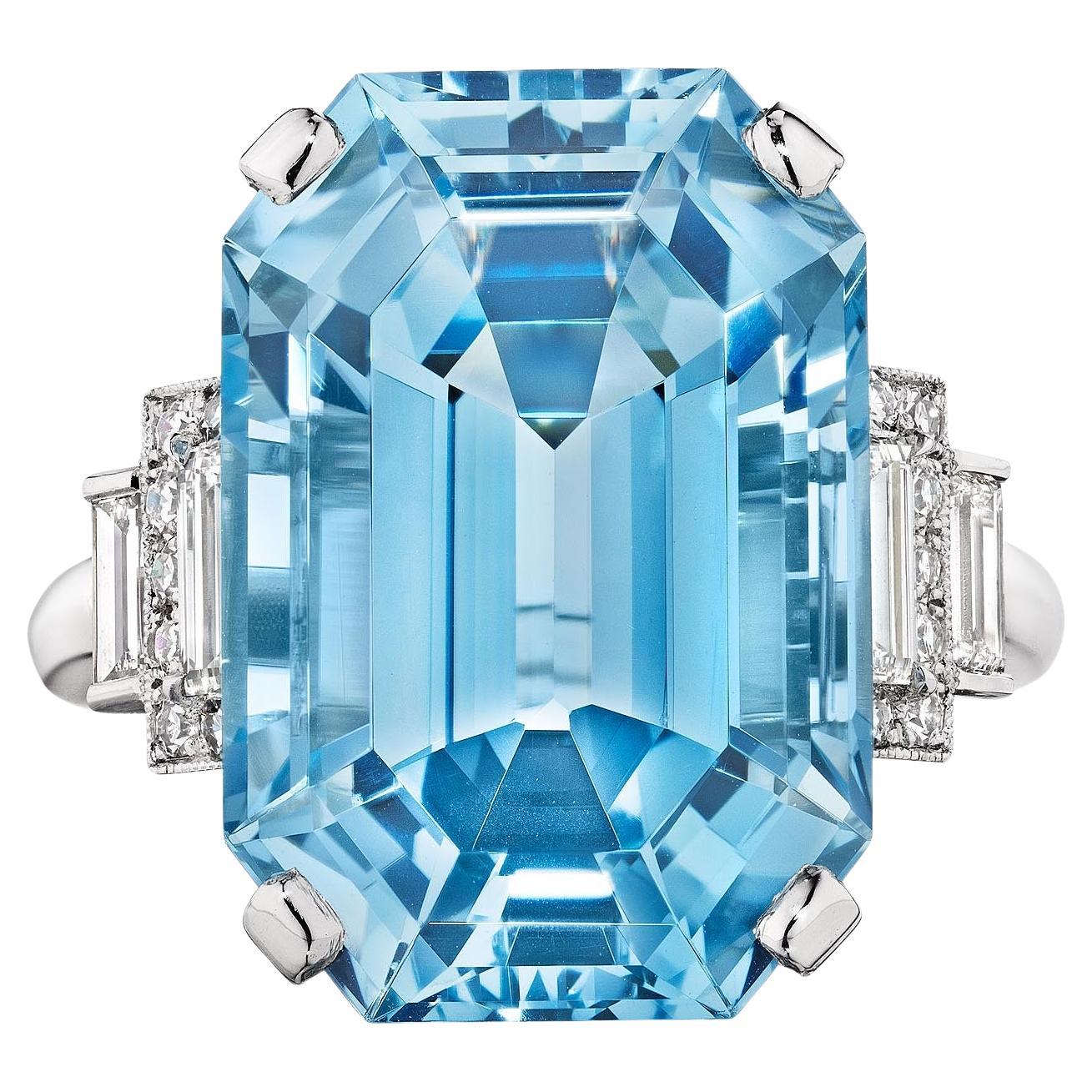 Raymond Yard 13.70 Carat Emerald Cut Aquamarine Diamond Platinum Ring