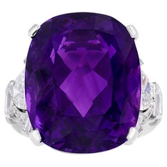 Anillo de amatista Raymond Yard, 27,62 quilates