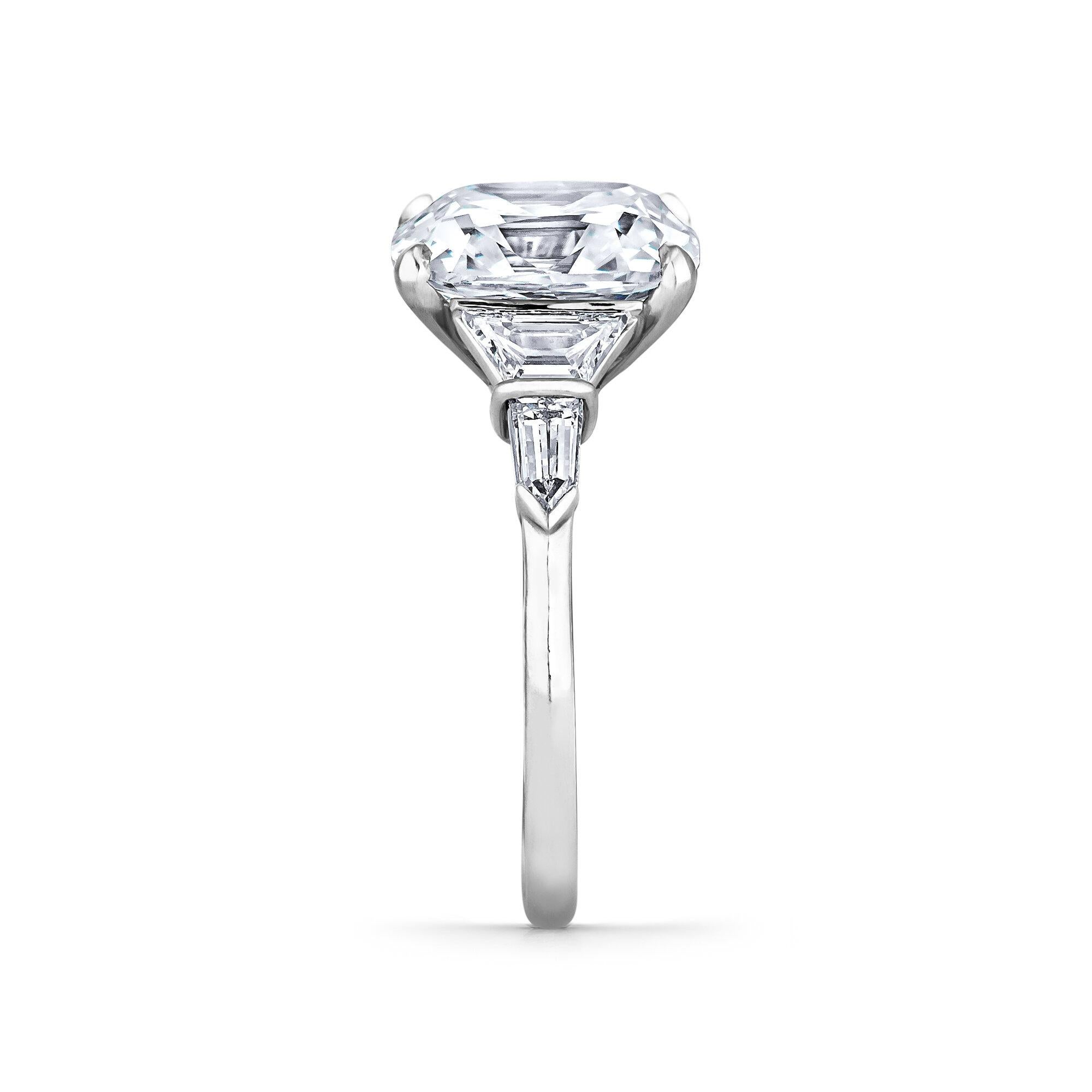 Raymond Yard Art Deco 3.46 Carat Cushion Cut Diamond Platinum Engagement Ring 2