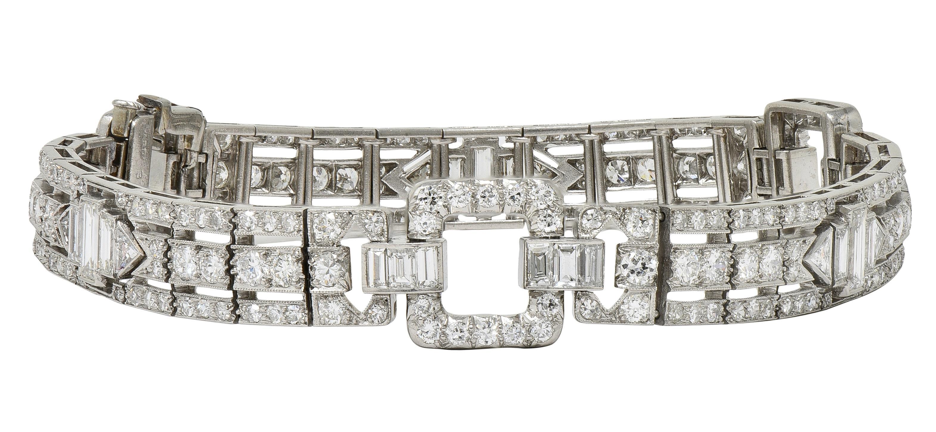 Raymond Yard Art Decó 9.00 CTW Diamond Platinum Vintage Buckle Line Pulsera en venta 2