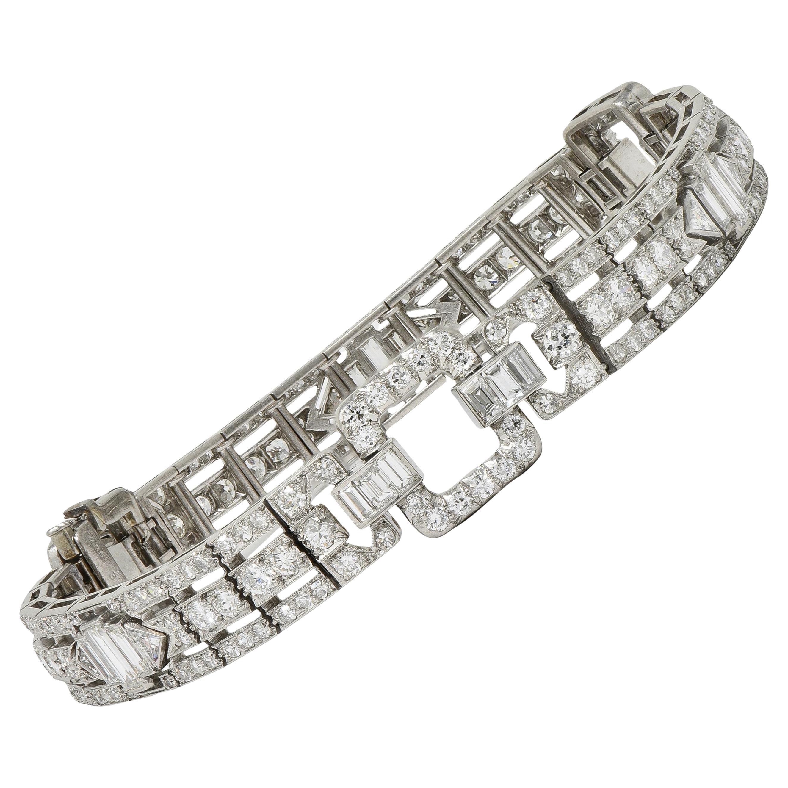 Raymond Yard Art Decó 9.00 CTW Diamond Platinum Vintage Buckle Line Pulsera en venta