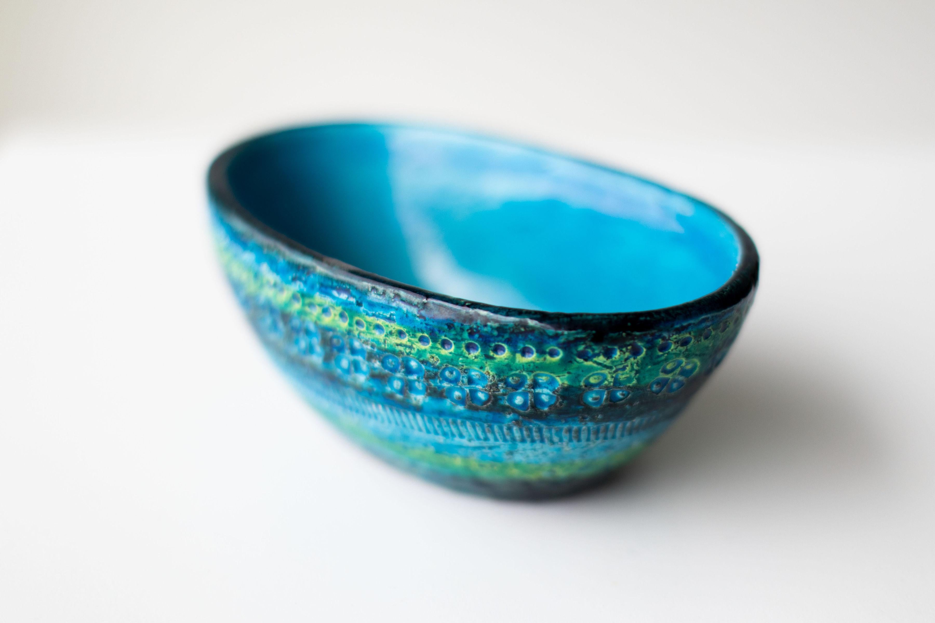 Mid-20th Century Raymor Bitossi Italian Pottery Bowl Remini Blue For Sale