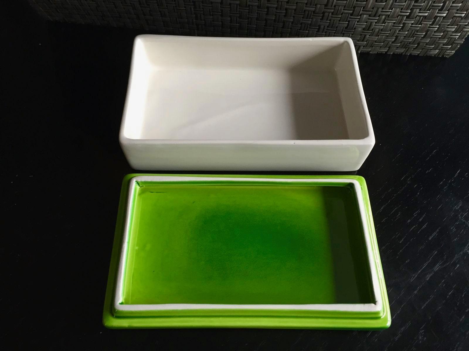 Classic Italian ceramic box by Raymor. Green lid with white tray. Great coloring. Very good vintage condition. Two matching boxes available. Priced individually. 

 