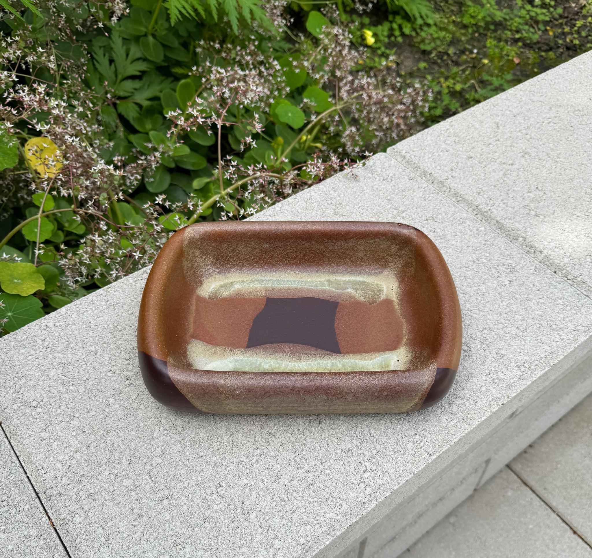 Mid-Century Modern Bol attrape-tout rectangulaire en céramique italienne Raymor, Italie, vers 1960 en vente