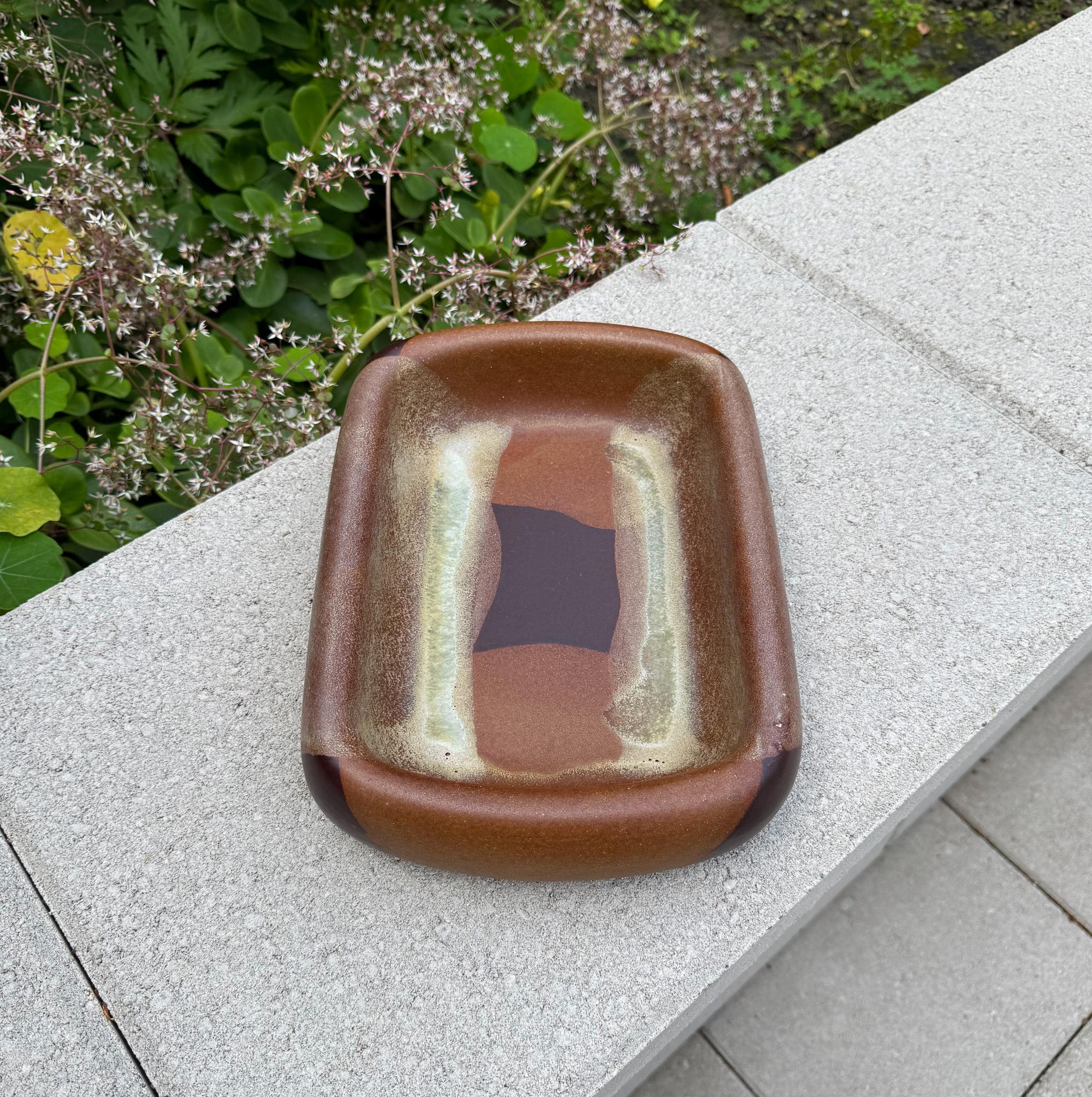 Bol attrape-tout rectangulaire en céramique italienne Raymor, Italie, vers 1960 Bon état - En vente à San Juan Capistrano, CA