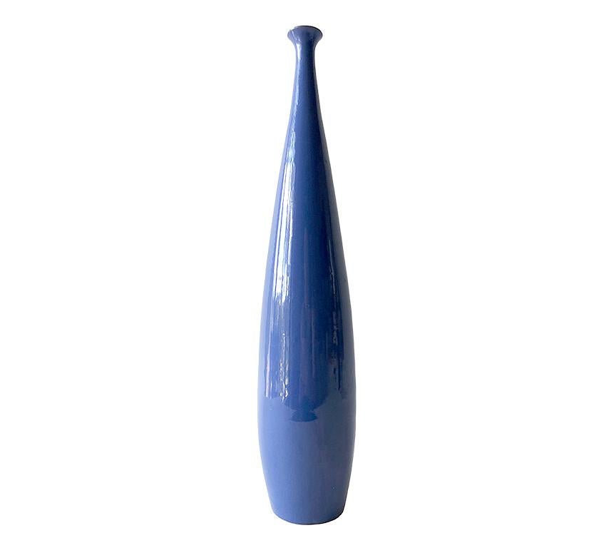 Elongated bottleneck vase made by Raymor of Italy, circa 1960s. Vase measures 15