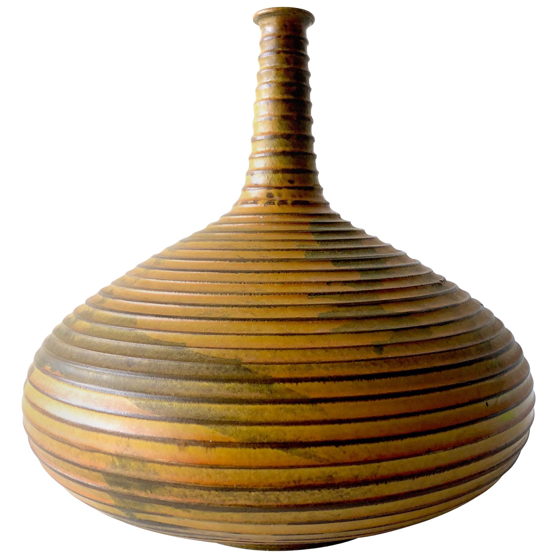 Raymor Bitossi Italian Modernist Ribbed Elongated Neck Vase