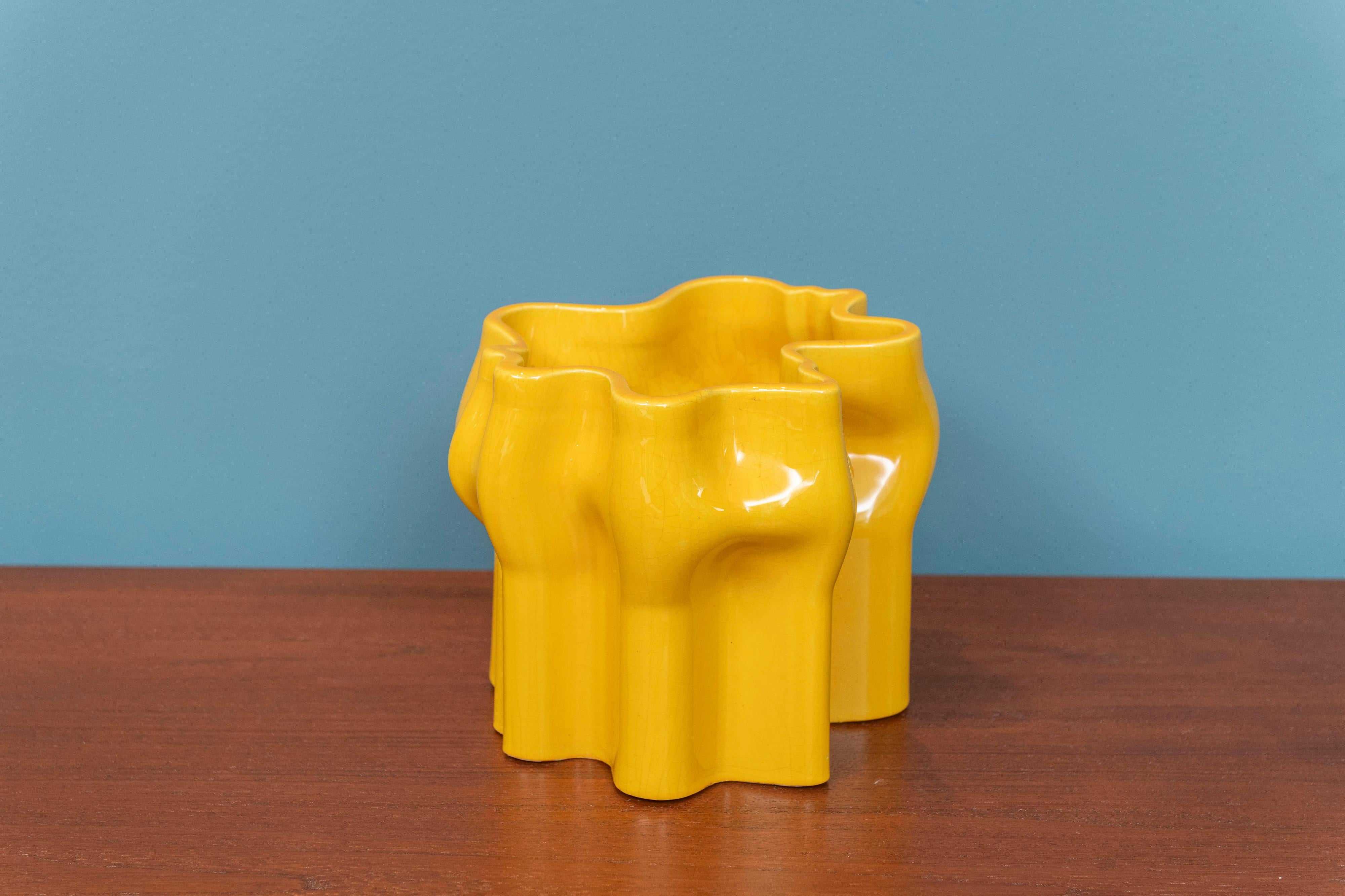 Mid-Century Modern Raymor Italy Yellow Ceramic Vase For Sale