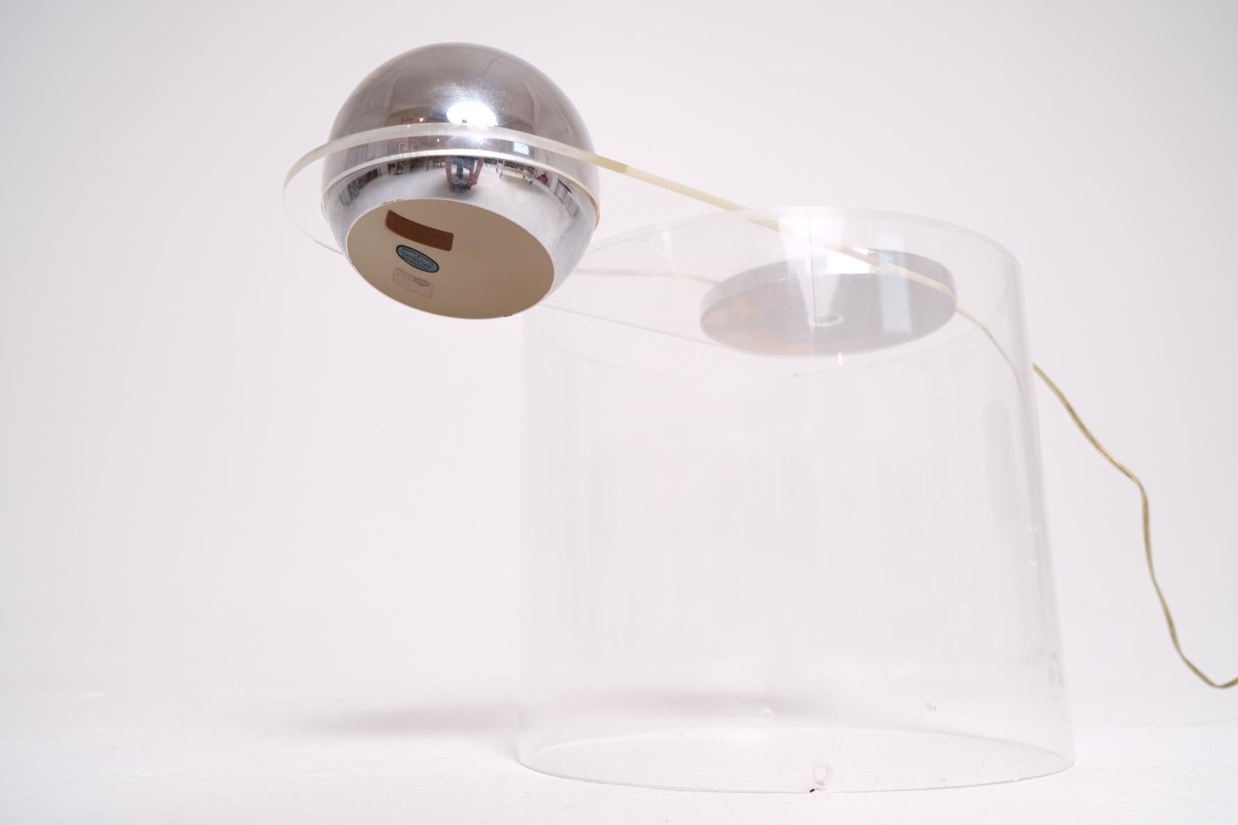 Mid-Century Modern Raymor No. 7 Chrome and Lucite Counterweight Piano Lamp, 1960s For Sale