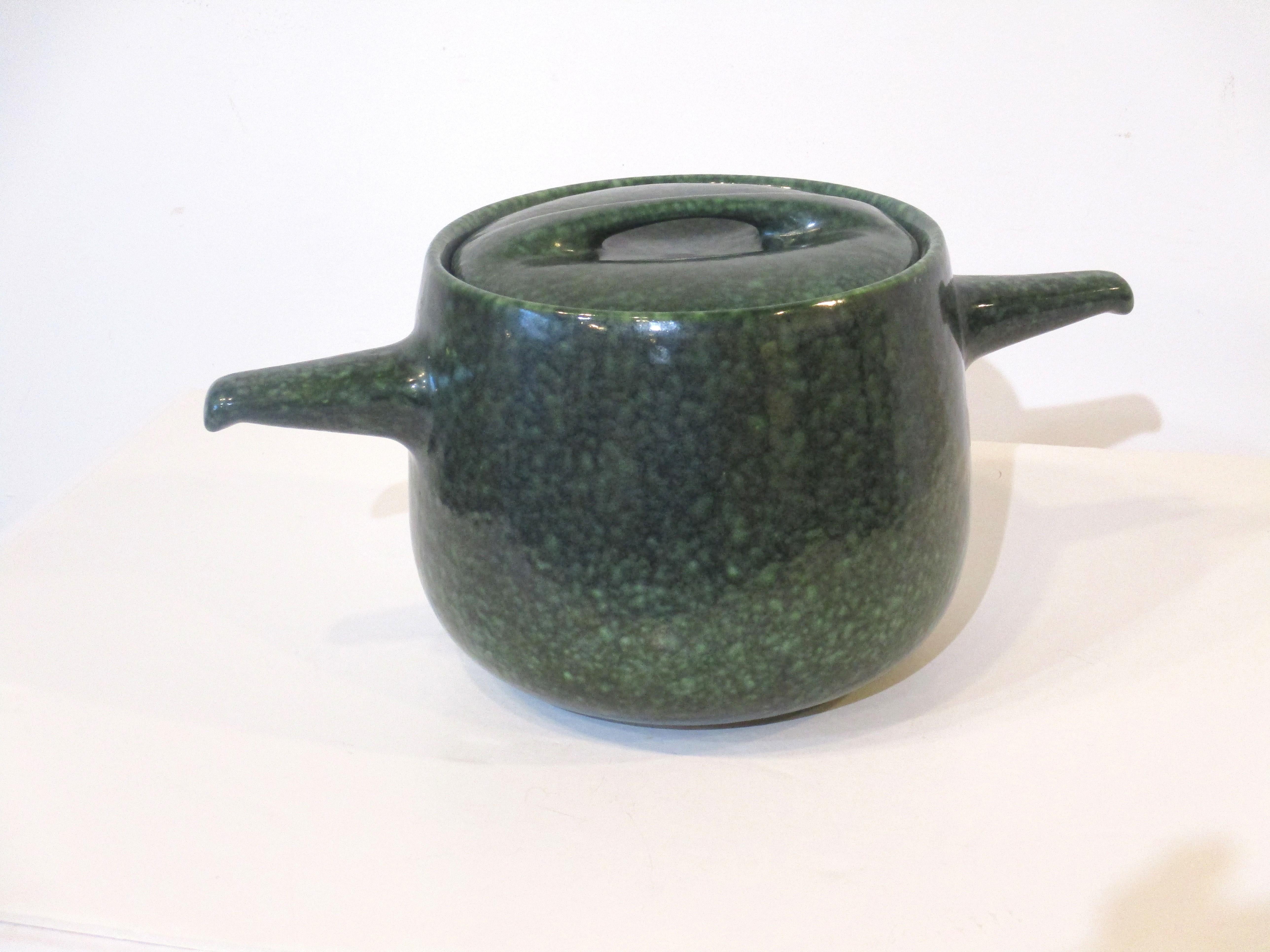 Raymor / Roseville Froschhaut-Keramik-Terrine aus Keramik  im Angebot 1