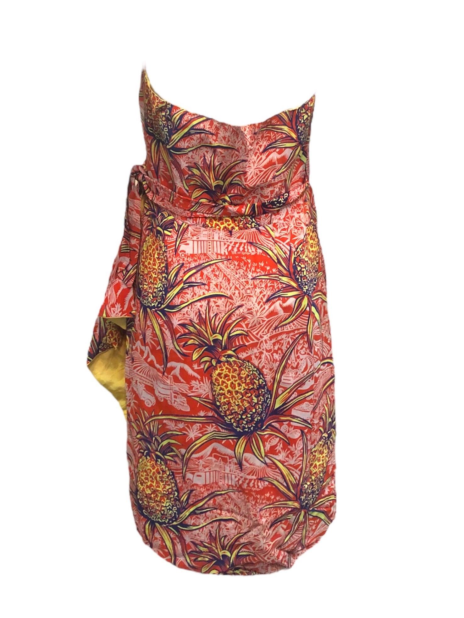 Vestido Envolvente de Rayón TIKI con Estampado Hawaiano de Piñas, Años 40 Rosa en venta