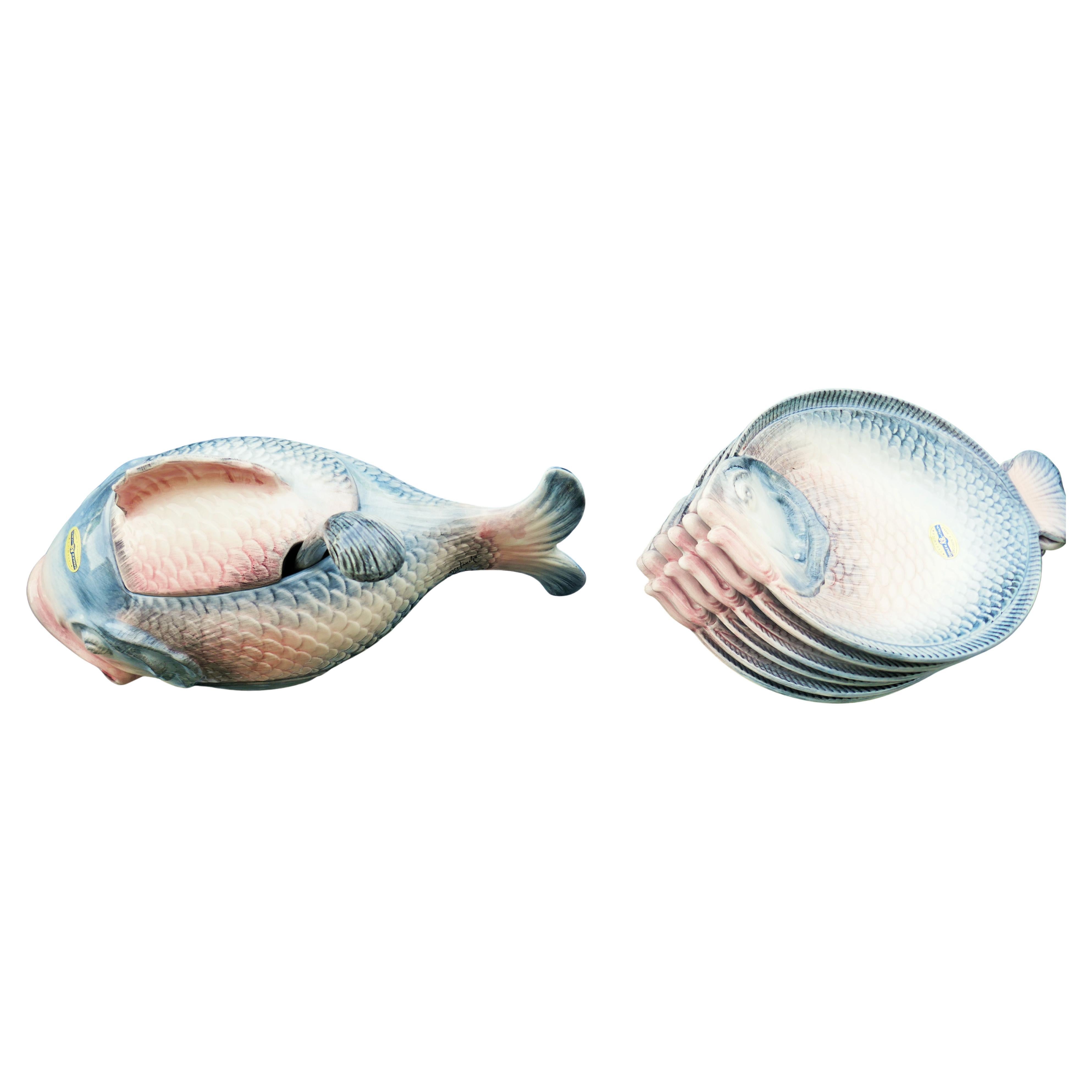 RB Blanche - Service de table six pièces avec louche en forme de poisson