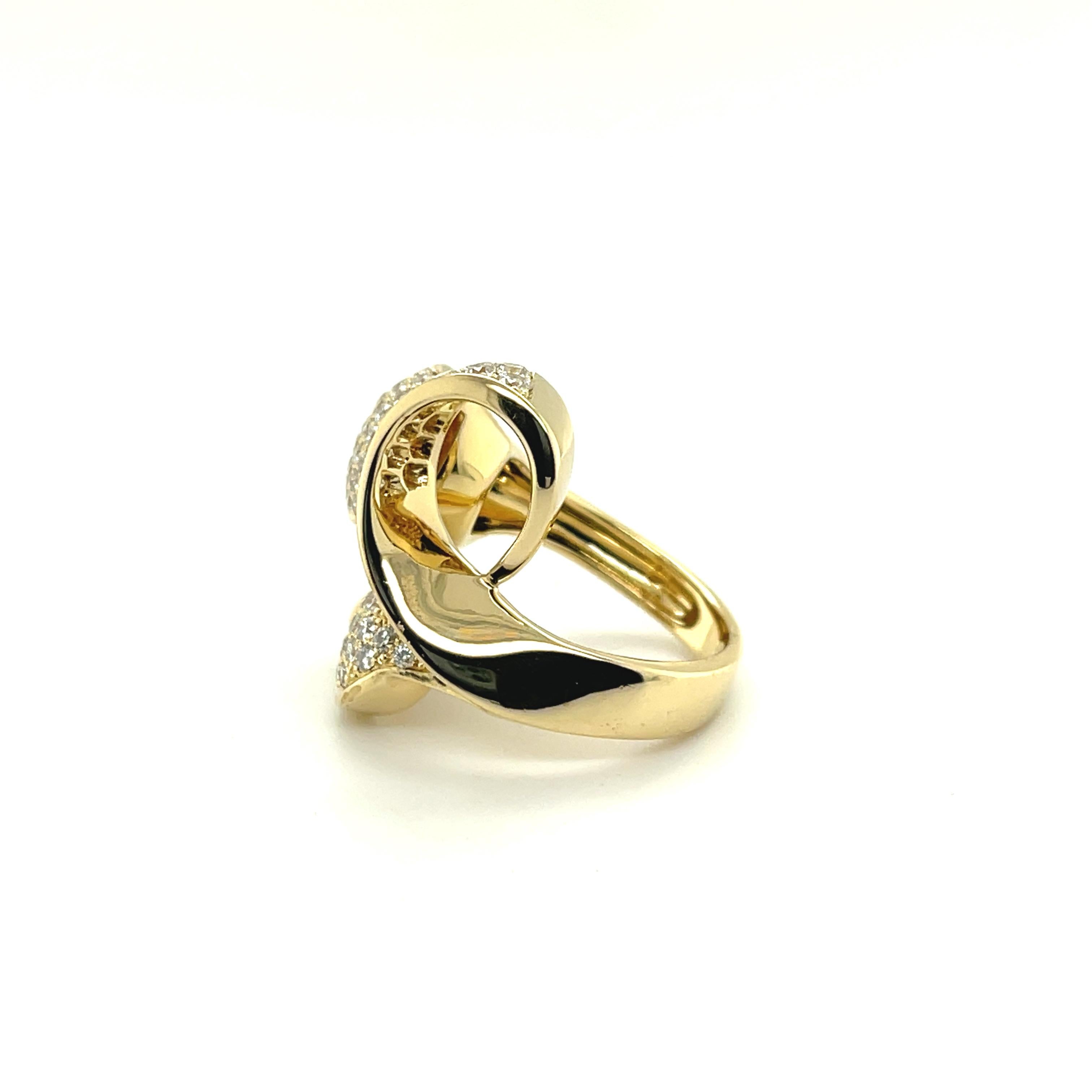 RC003 - 18K Yellow Gold Fancy Shapes Ring with Round Brilliant Diamonds For Sale 7