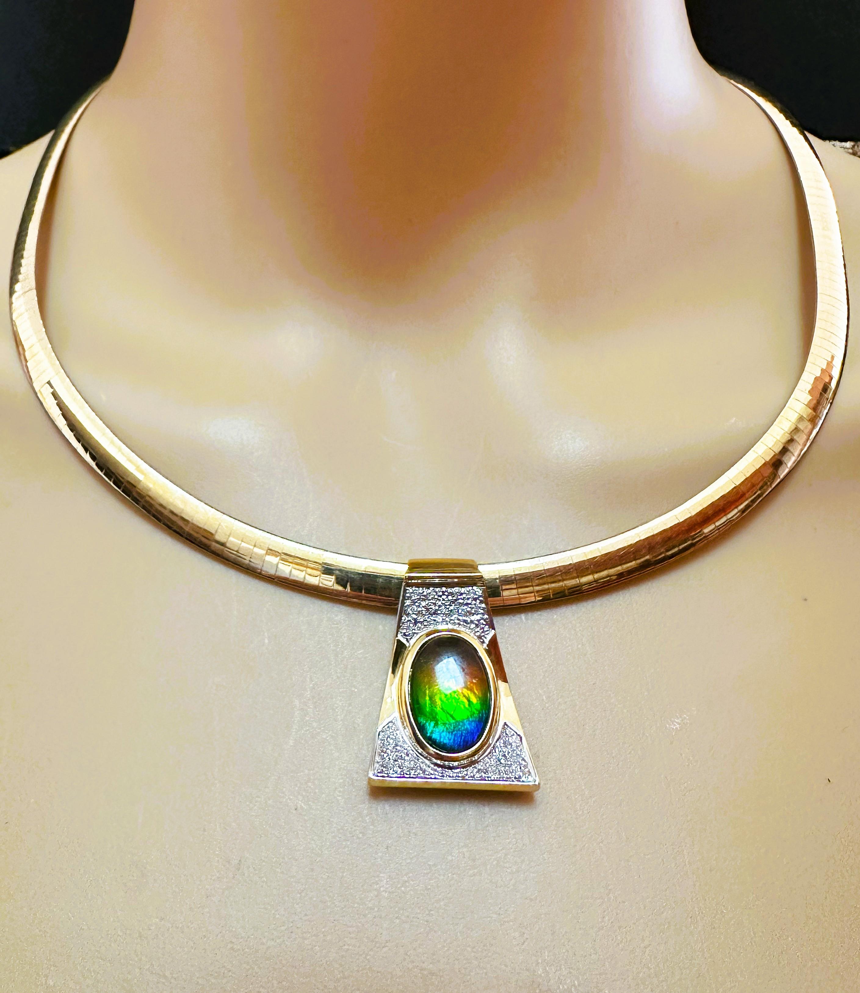 RCI 14K Yellow & White Gold Reversible Omega Necklace 30.85 grams 6.2 mm Wide 7