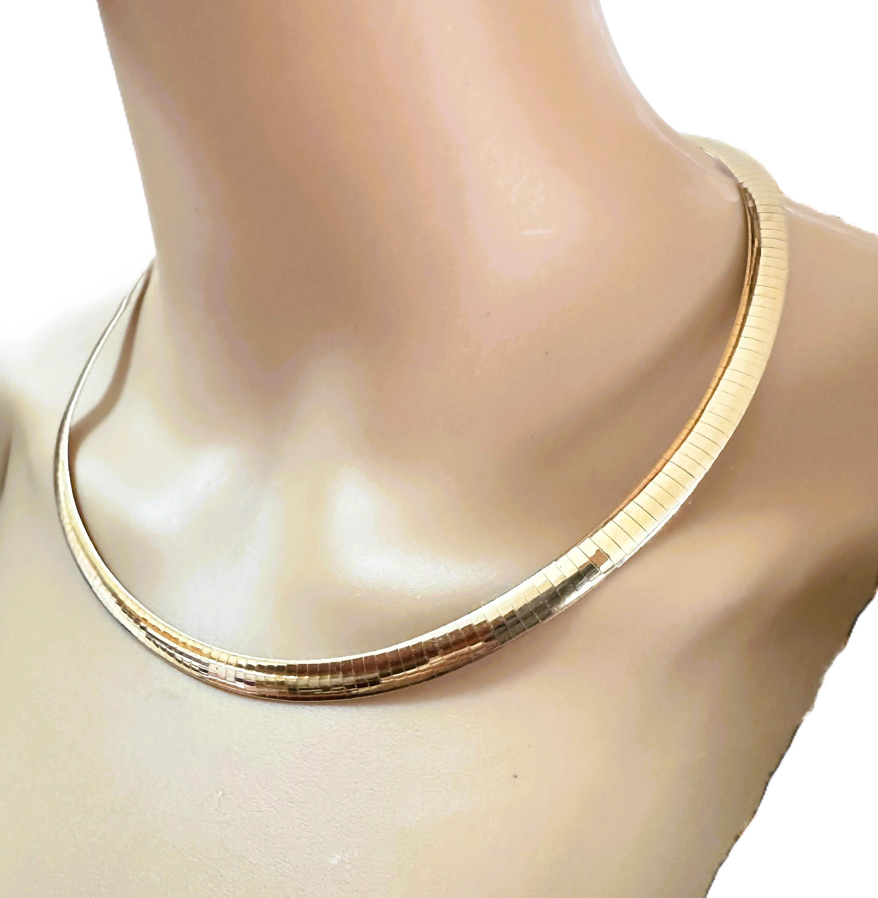 RCI 14K Yellow & White Gold Reversible Omega Necklace 30.85 grams 6.2 mm Wide 1