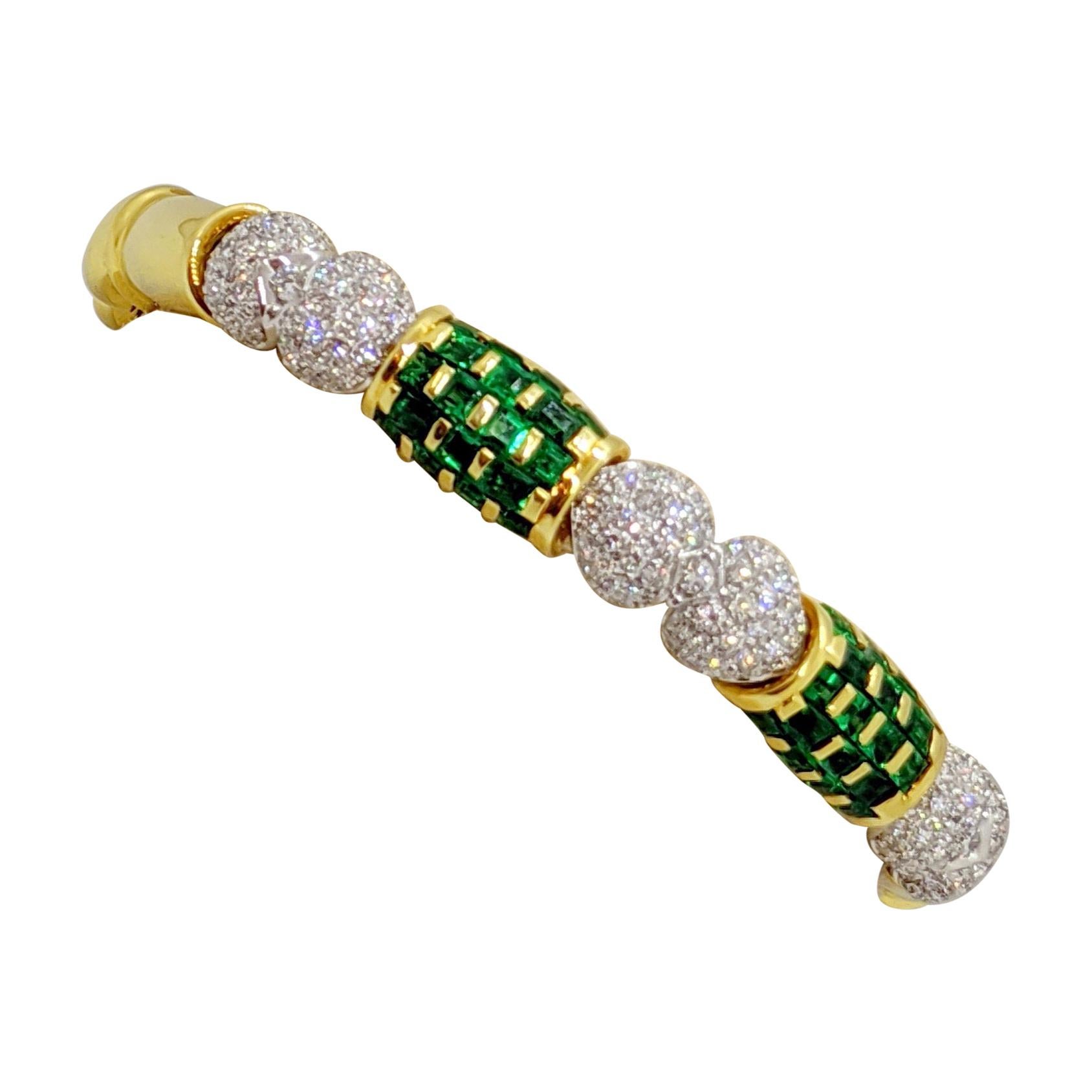 R.C.M. 18 Karat Yellow Gold Bracelet with Pave Diamond Hearts and Emeralds For Sale