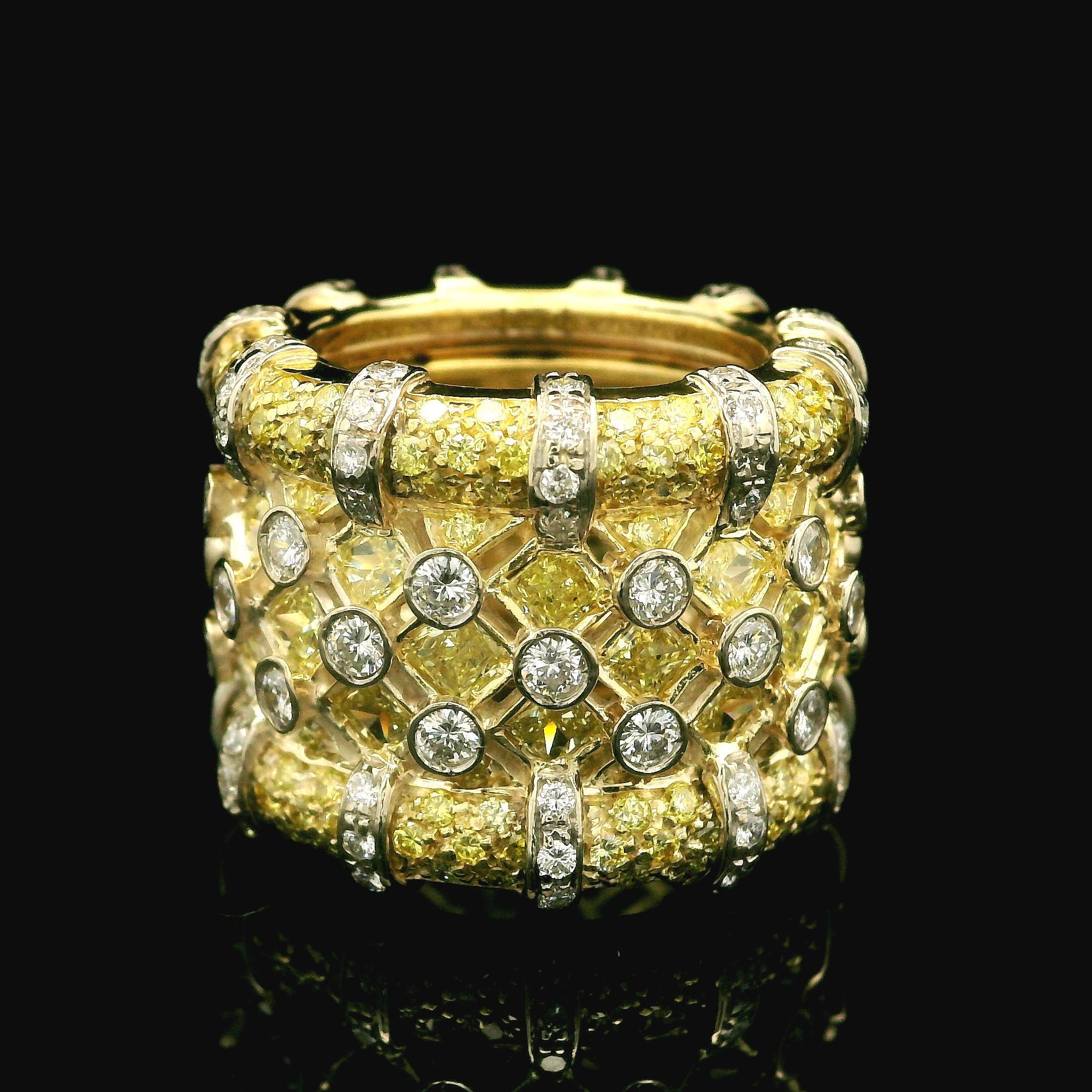 RCM 18k Two Tone Gold 6.5ctw Fancy Yellow & White Diamonds Wide Band Ring For Sale 2
