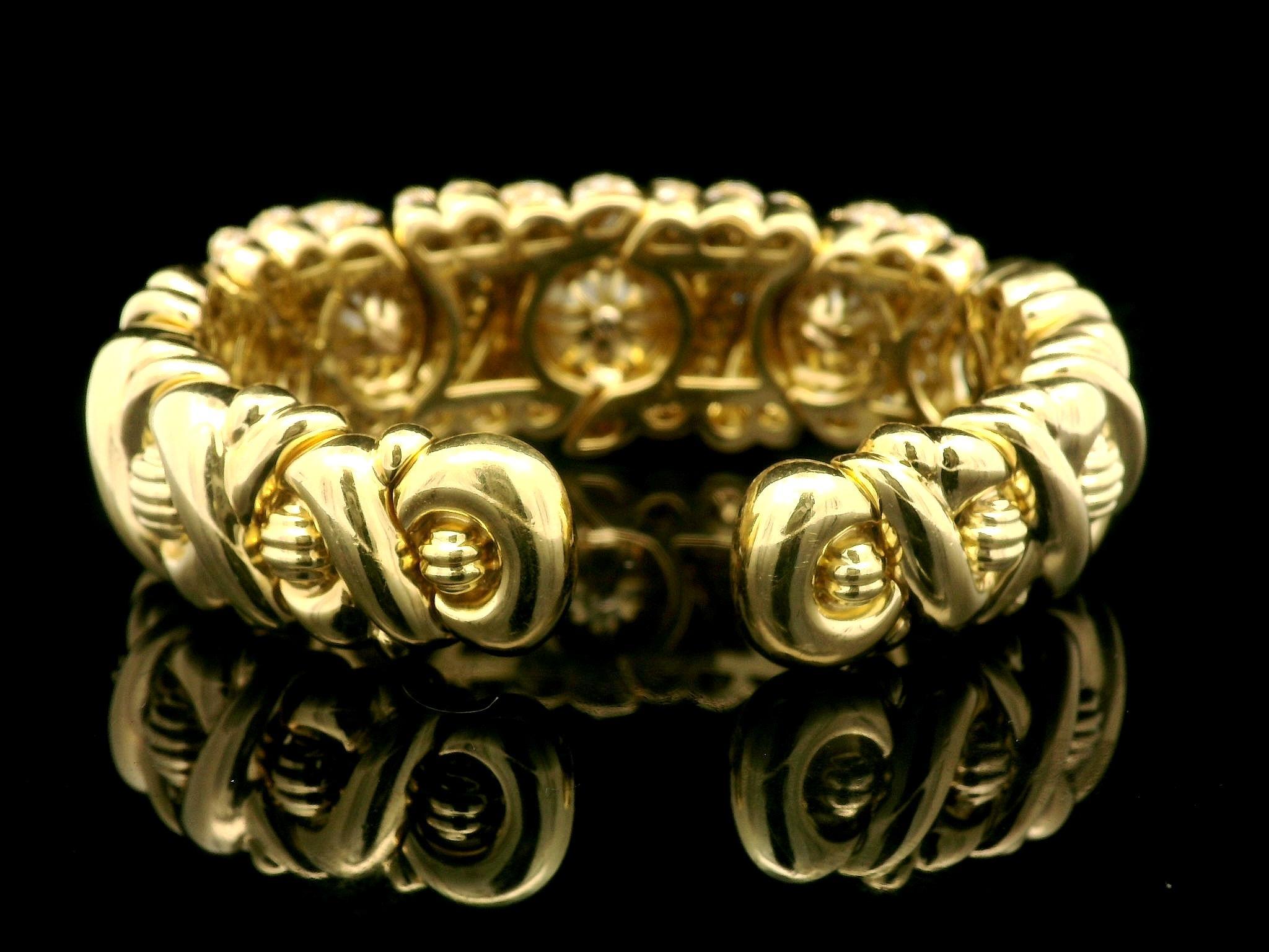 De las mujeres RCM Gioielli Pulsera Brazalete Flexible Oro 18k Diamante 5,4ctw 3 Perlas Mar del Sur en venta