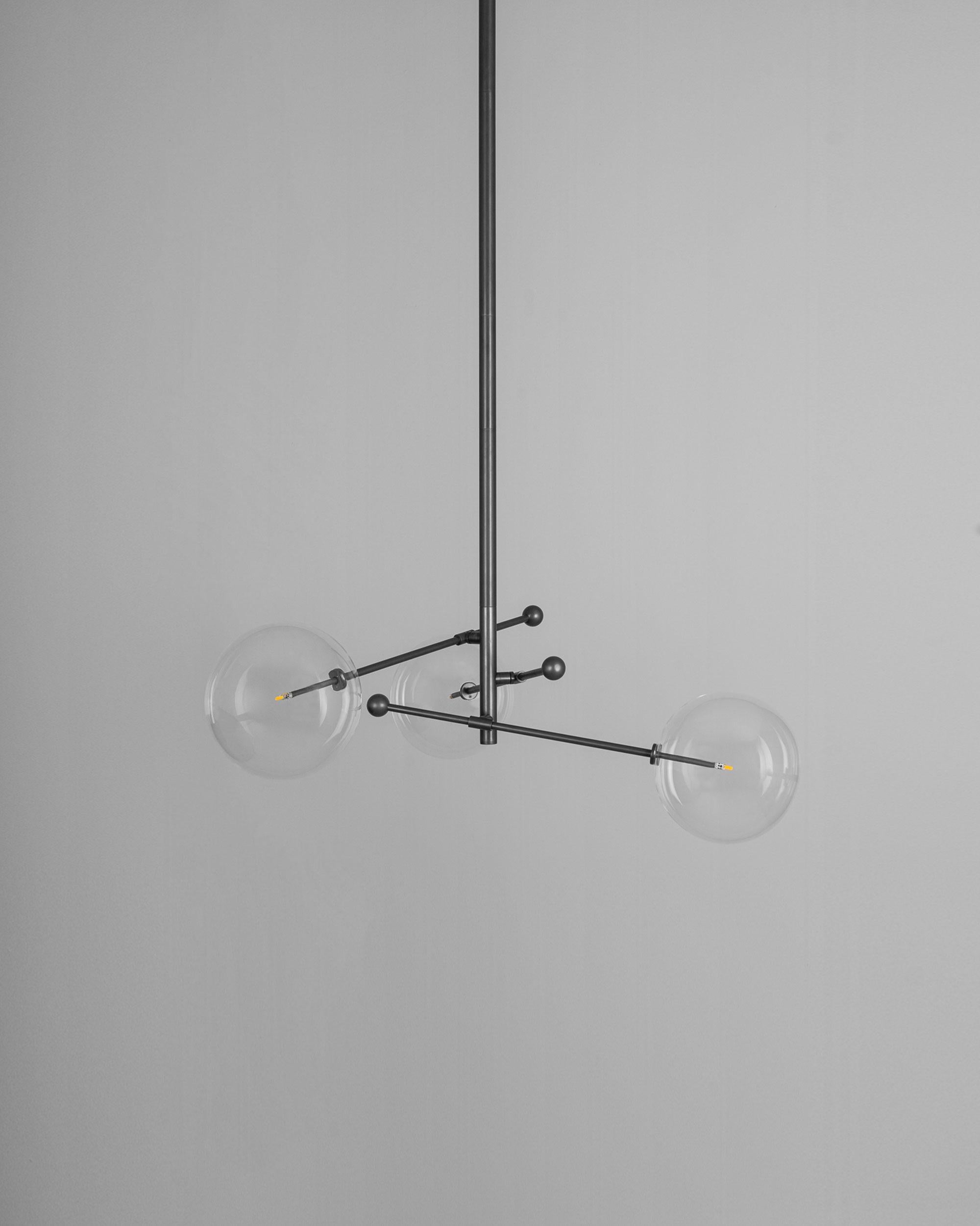 European RD15 3 Arms Chandelier For Sale