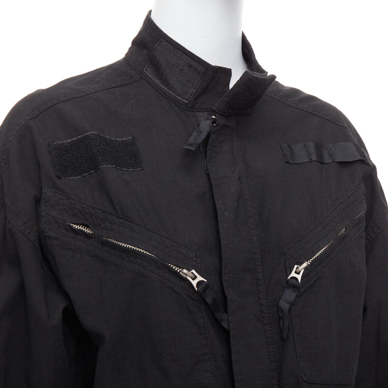 RE/DONE black cotton silver zip magic tape pocketed jumpsuit boiler suit XS
Reference: ECLO/A00001
Brand: Redone
Material: Cotton
Color: Black, Silver
Pattern: Solid
Closure: Zip
Made in: China

CONDITION:
Condition: Good, this item was pre-owned