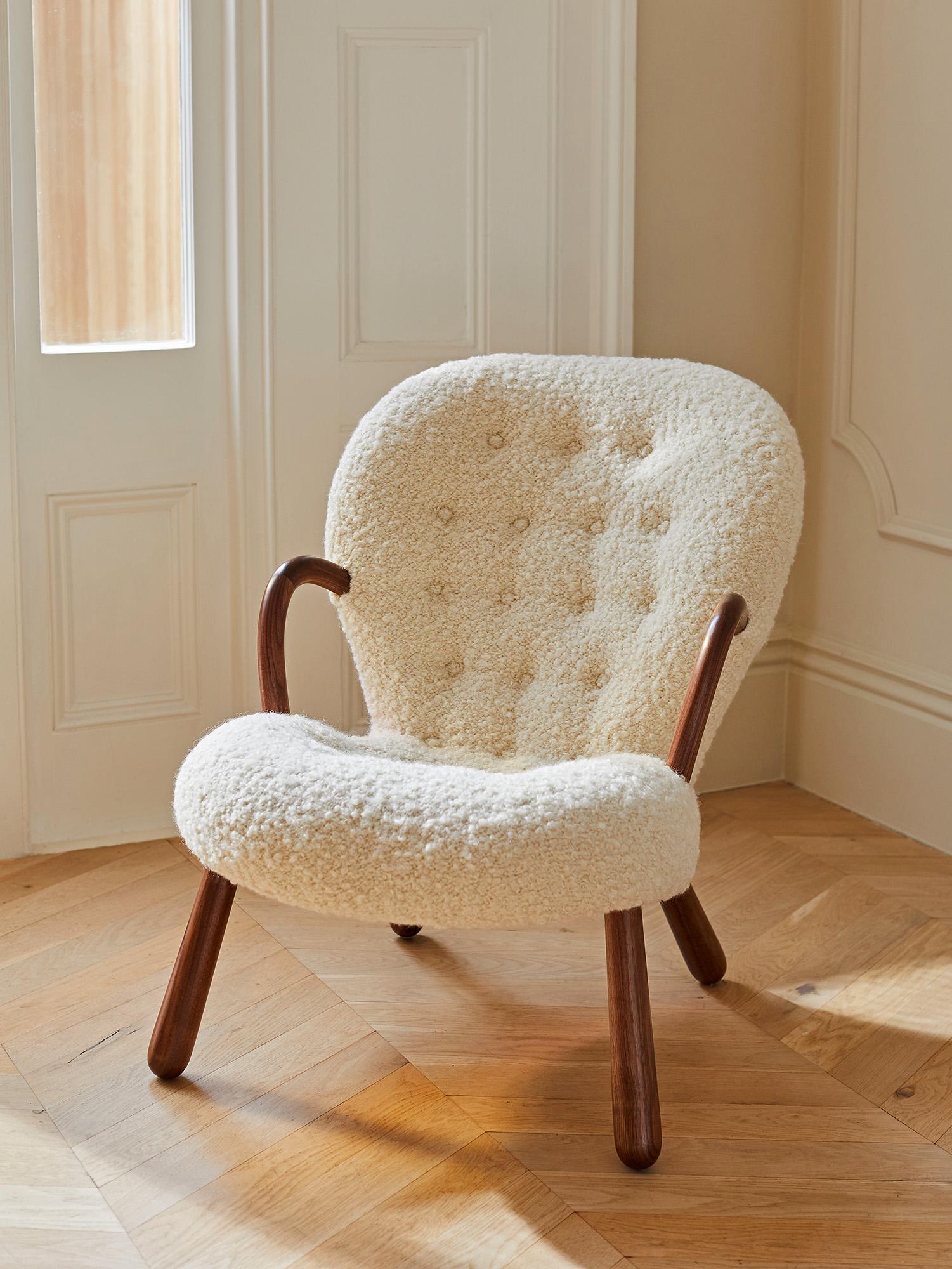 Scandinavian Modern Re-Edition Boucle Clam Chair by Arnold Madsen For Sale