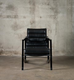 Re-Edition Eileen Gray 'Transat' Chair