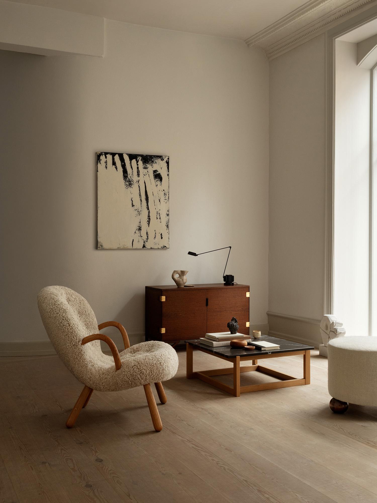 Svedese Sedia in pelle di pecora Re-Edition Clam Chair di Arnold Madsen in vendita