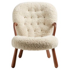 Sheepskin Clam Chair by Arnold Madsen - New Edition