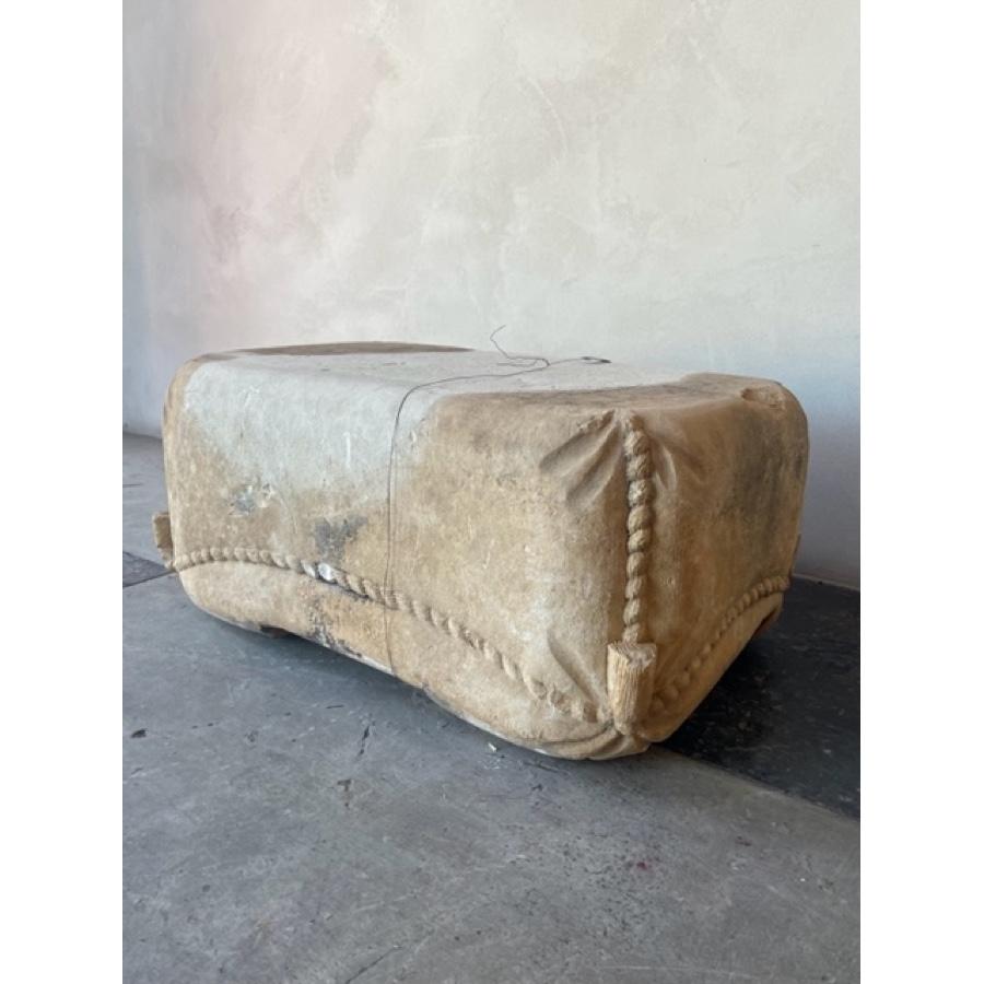 Re-Edition stone footstool

Item #: GE-0003

Material: Stone
Dimensions: 24.5