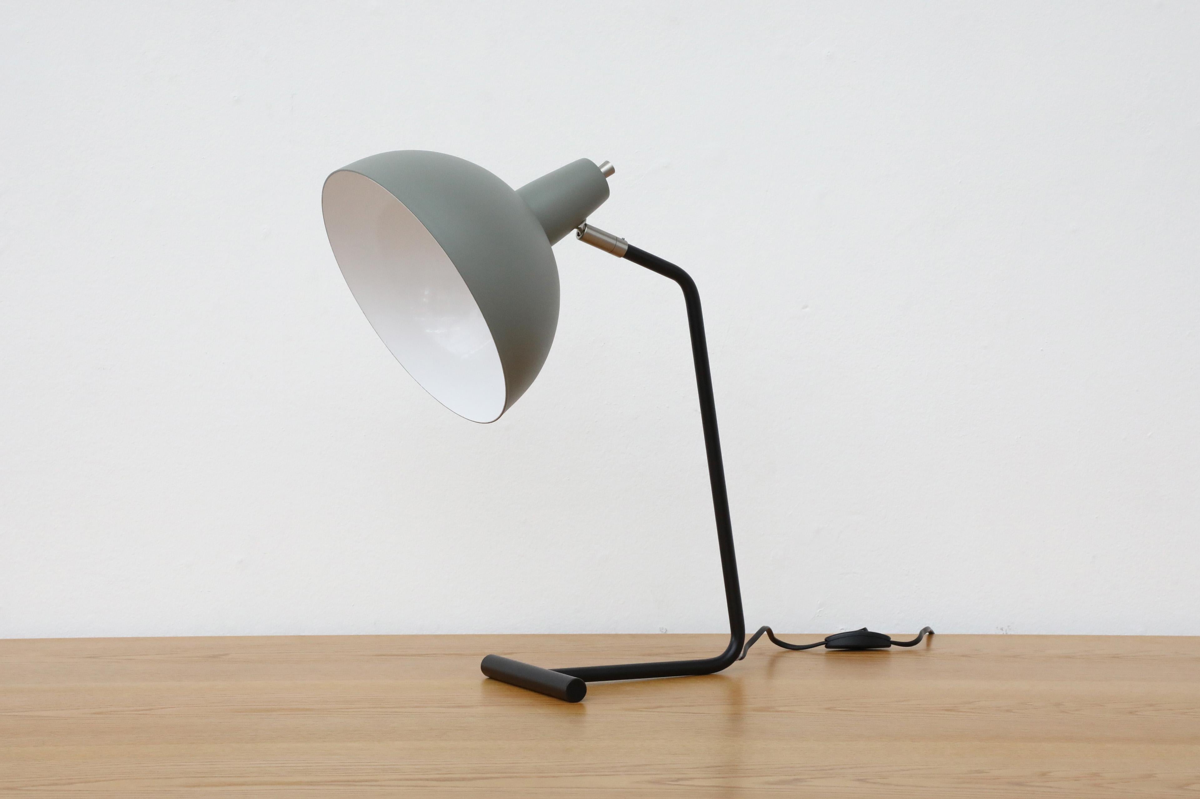 Dutch Re-issue Anvia No. 1501 'The Director' Table Lamp in Grey with Dome Shade For Sale